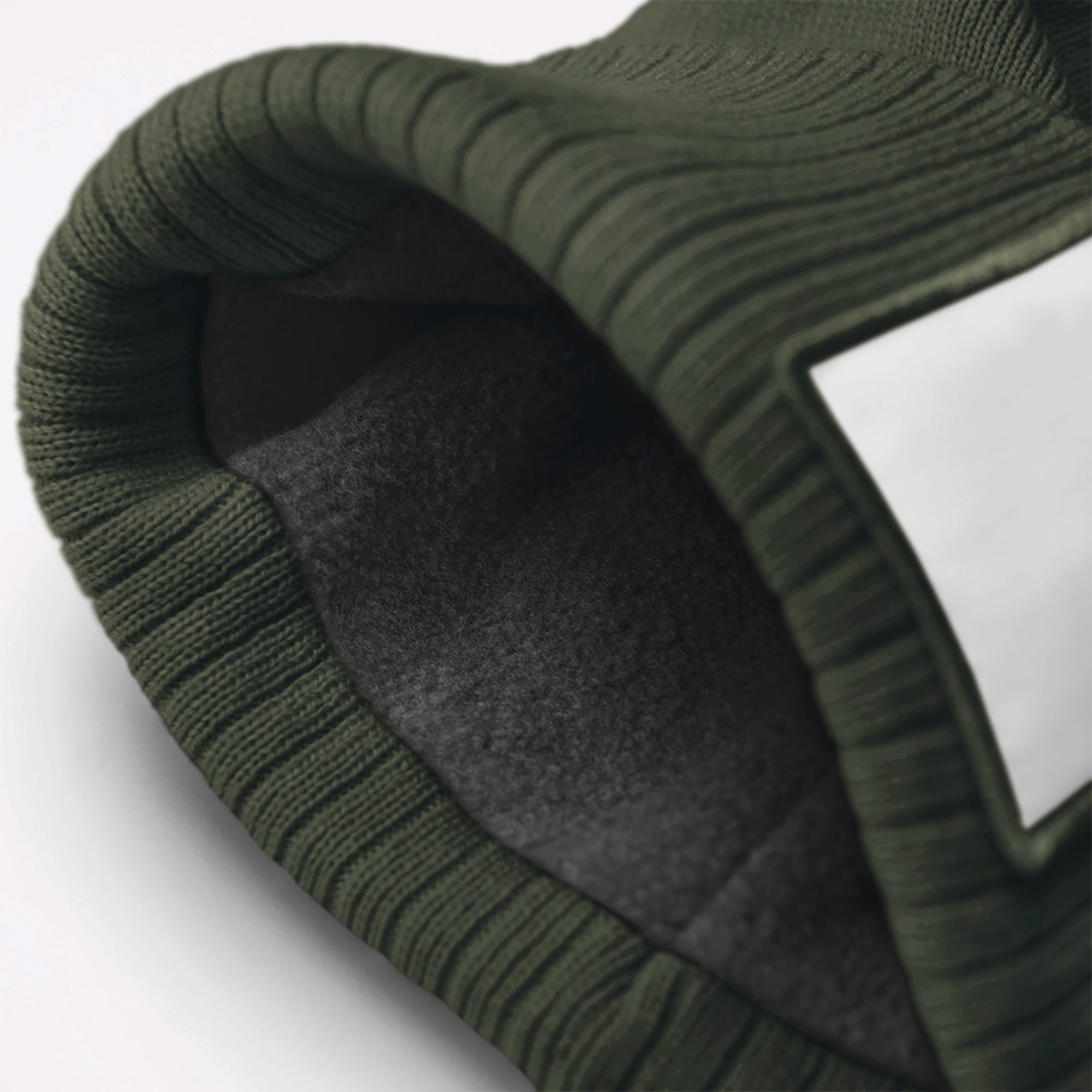 Bonnet à patch appliqué - Image 10