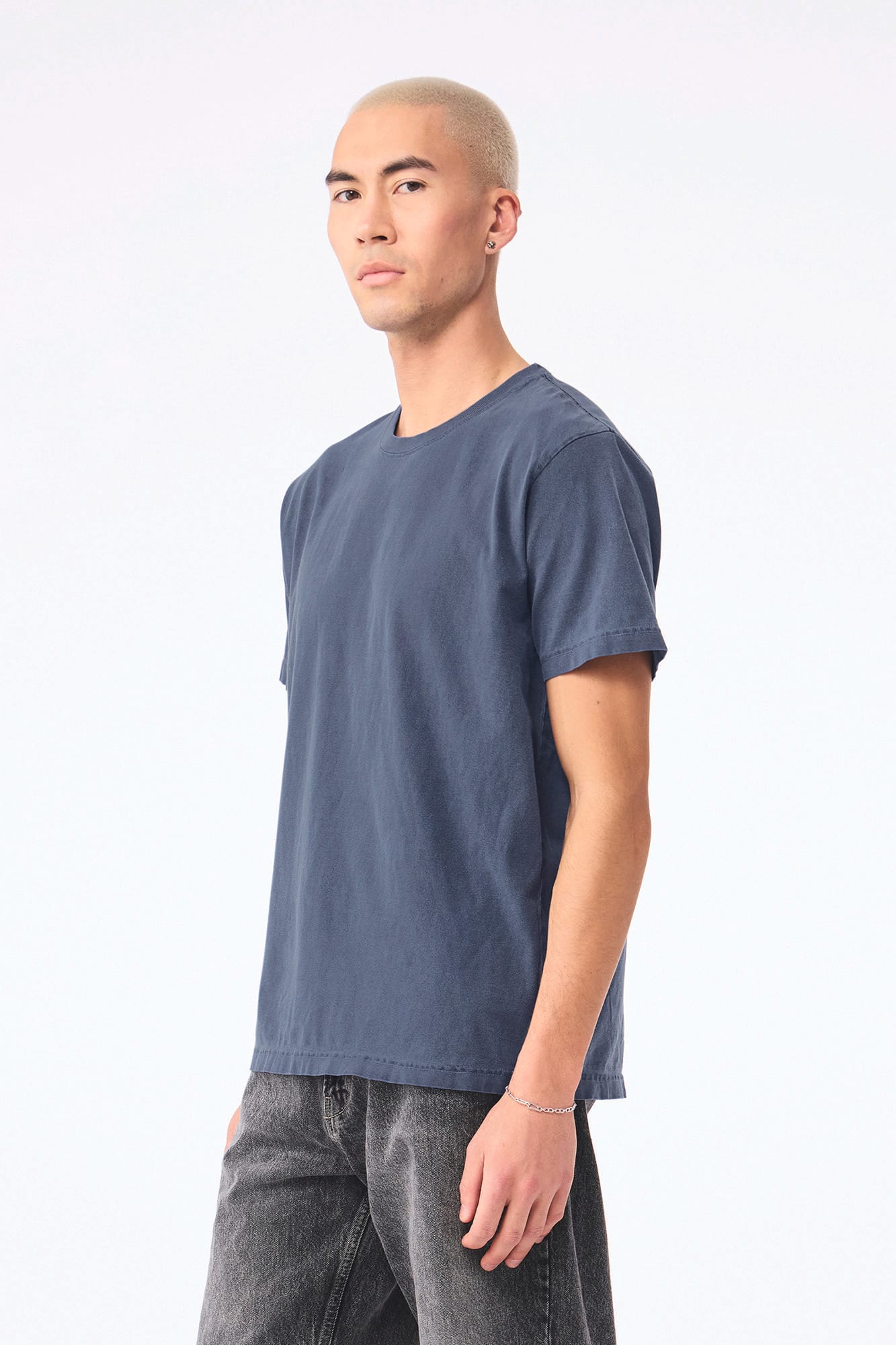 T-shirt délavé épais unisexe - Image 9