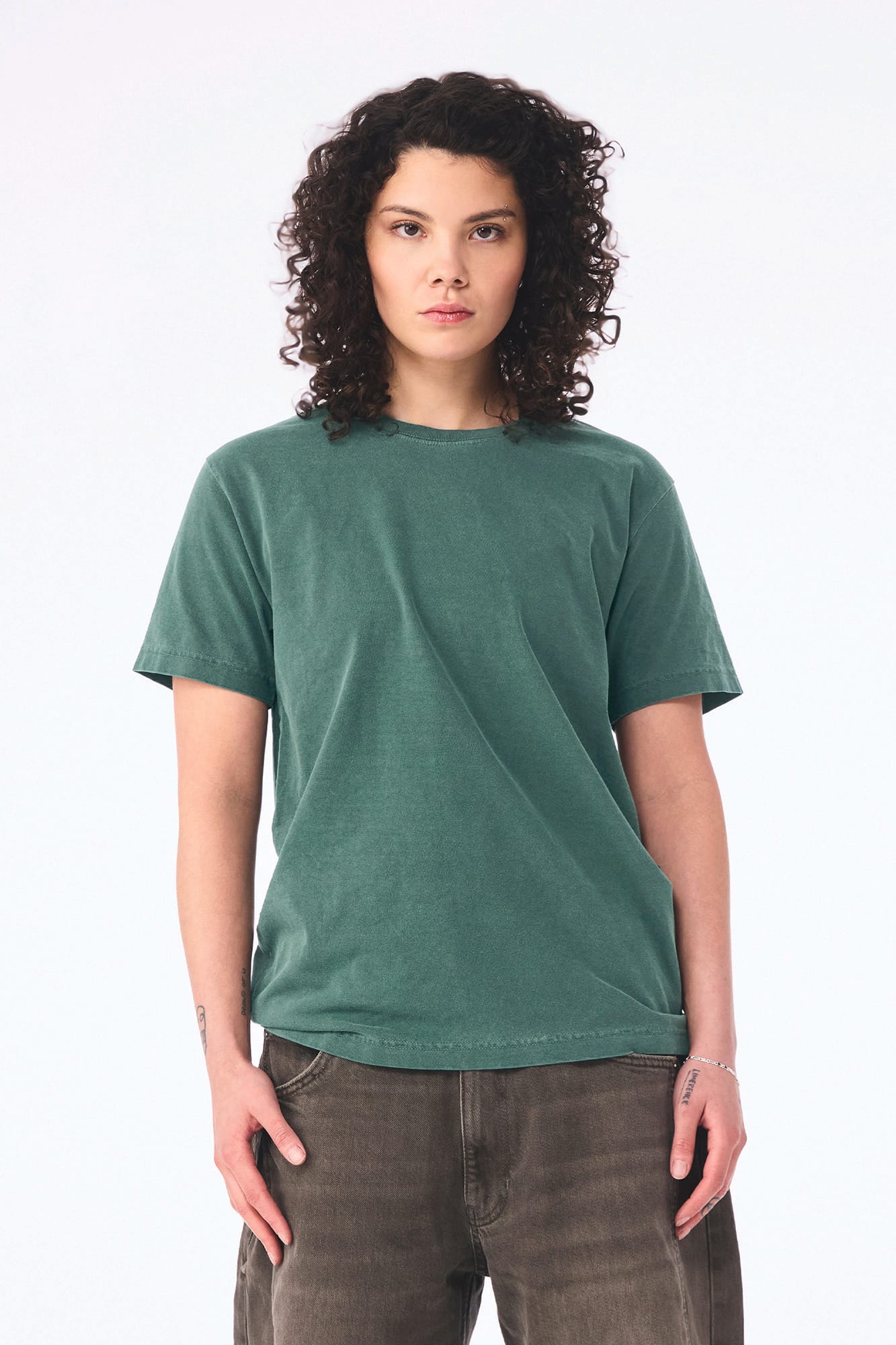 T-shirt délavé épais unisexe - Image 15