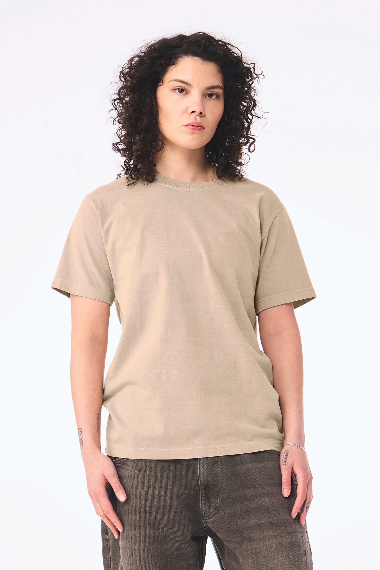 T-shirt délavé épais unisexe - Image 35