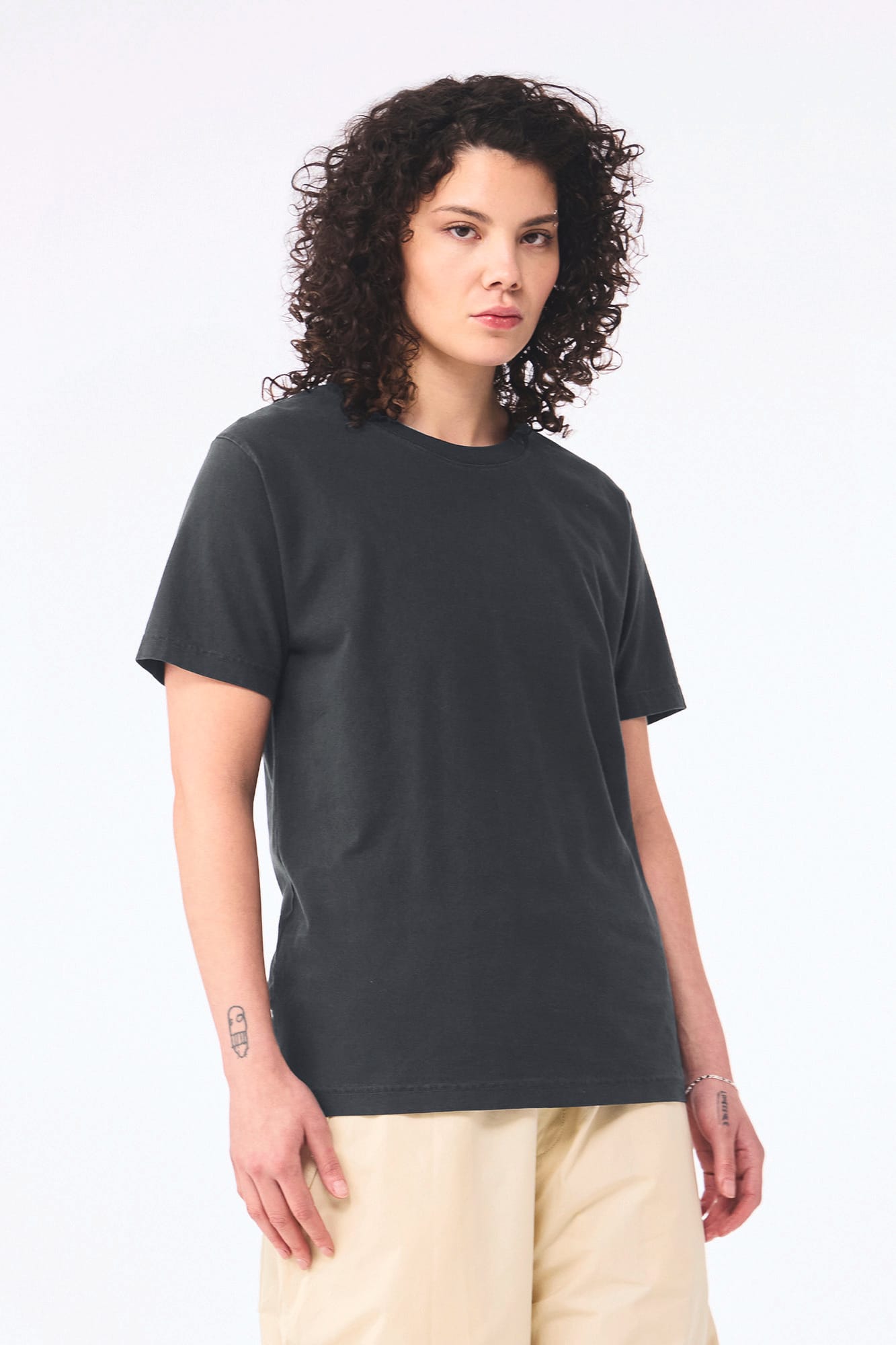 T-shirt délavé épais unisexe - Image 40