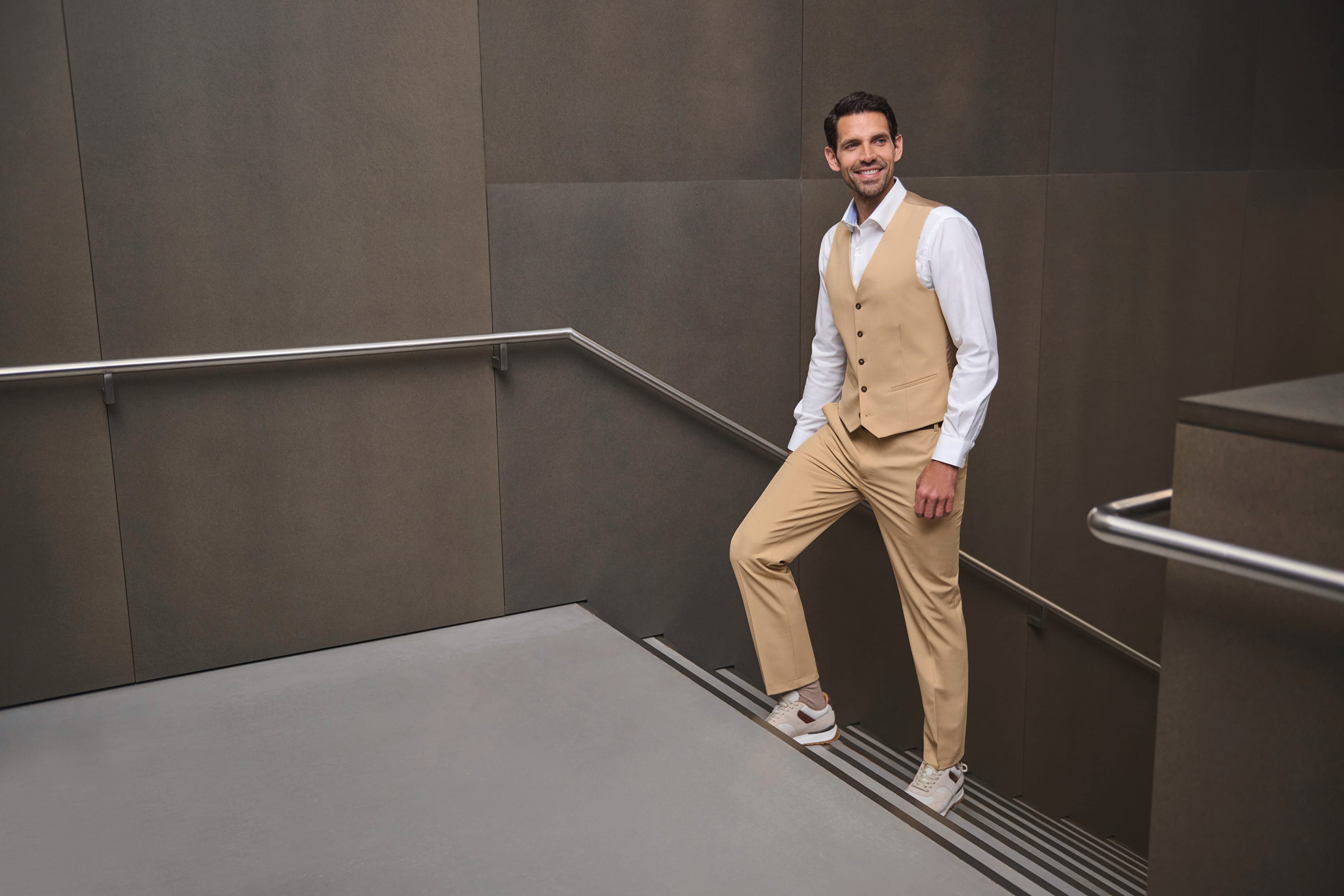 Gilet homme George coupe cintrée - Image 2