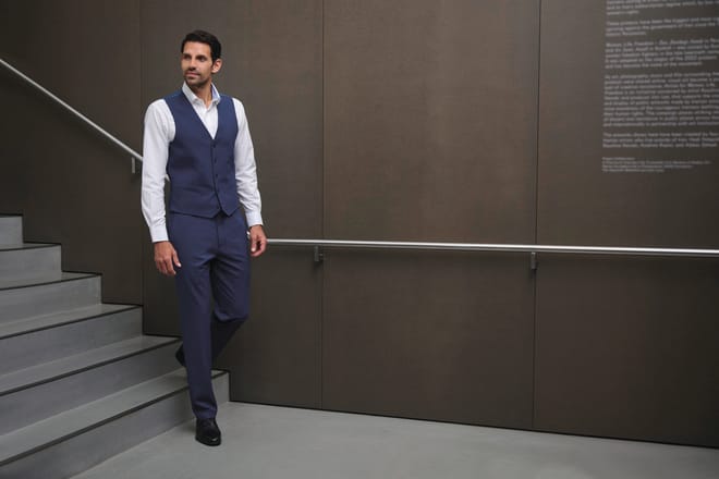 George men's fitted vest