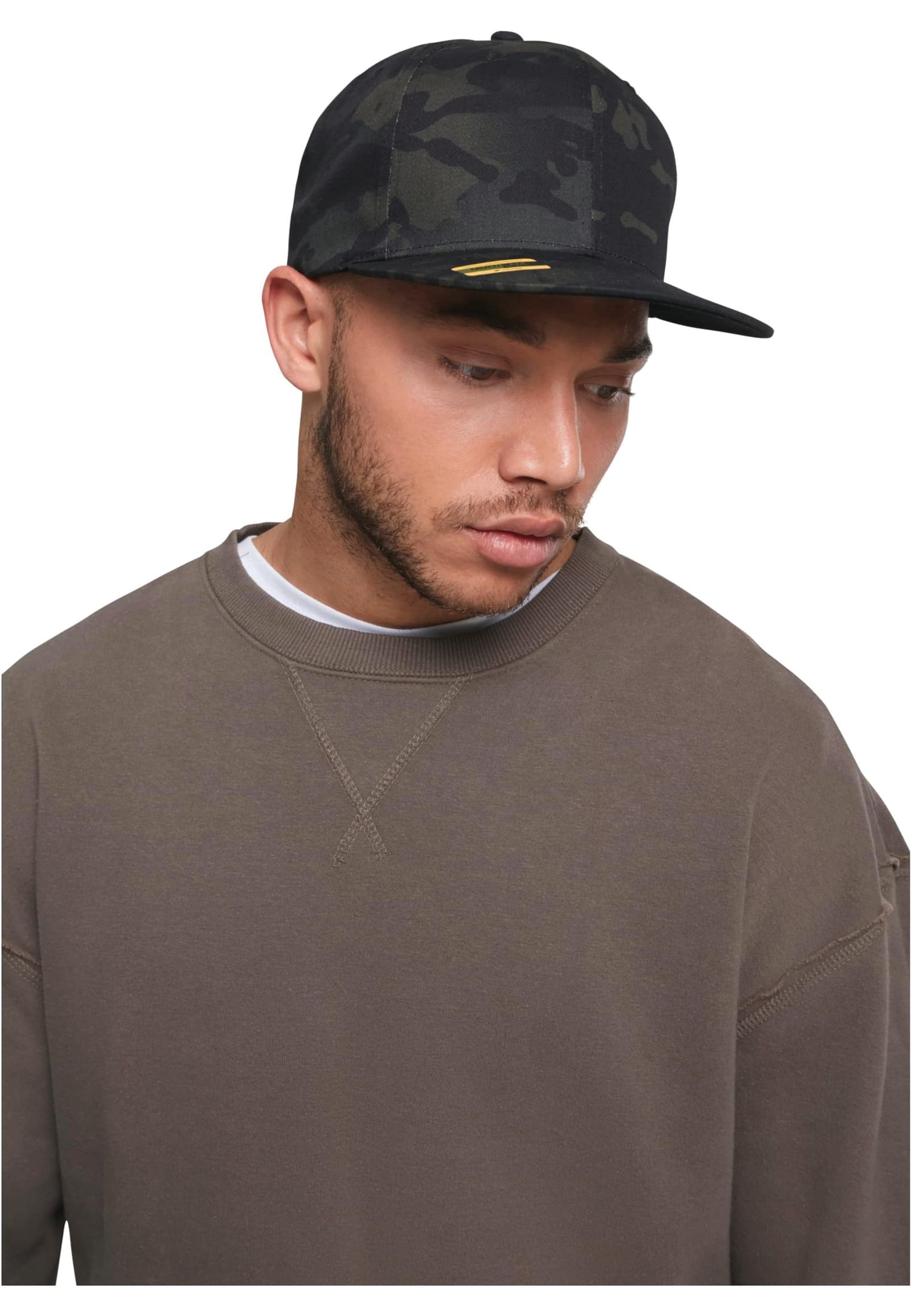 Klassieke camo snapbackpet