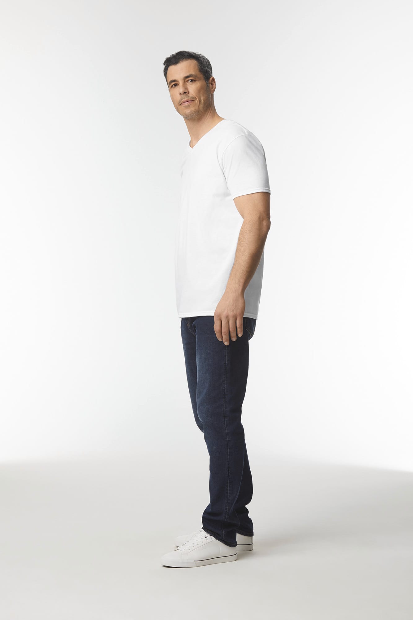 T-shirt homme col v Softstyle - Image 7