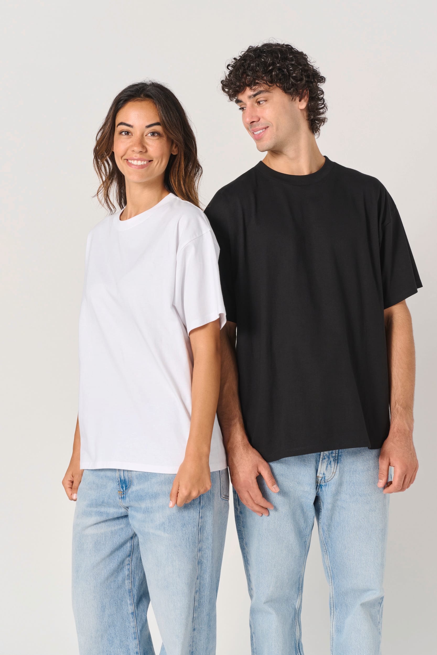 T-shirt oversize unissexo