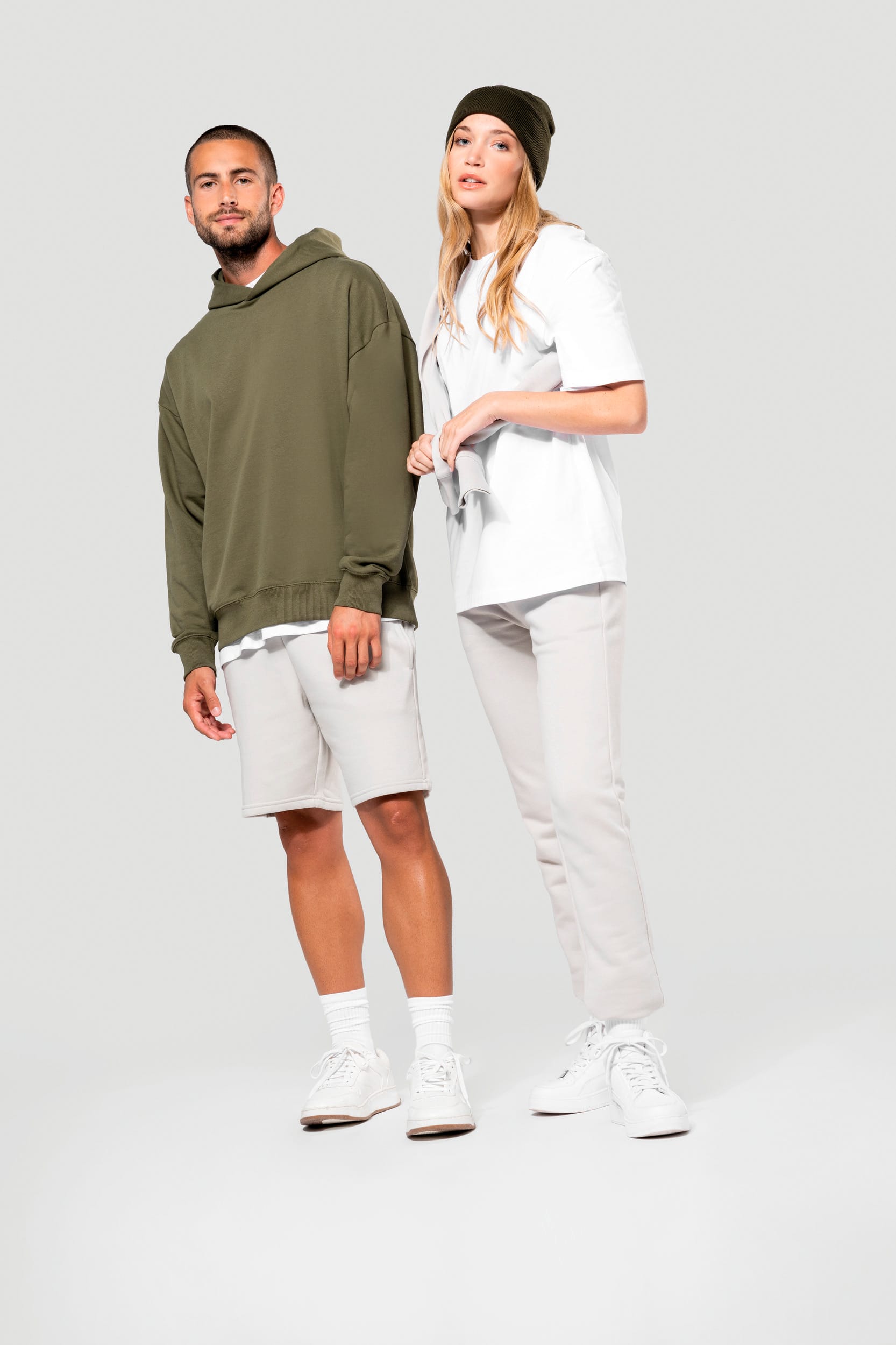 Sweatshirt à capuche molleton oversize unisexe