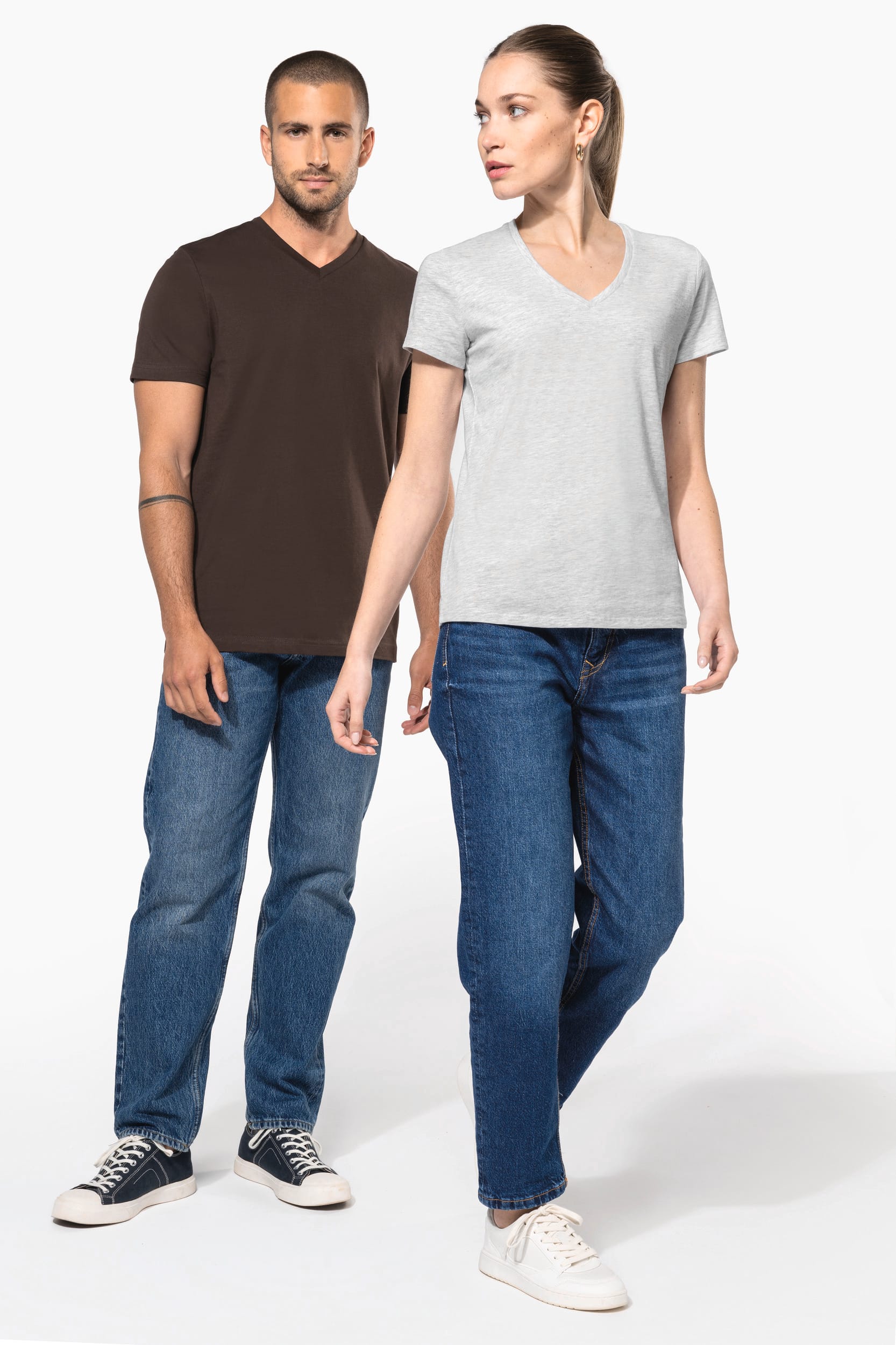 T-shirt col V manches courtes femme - Image 12