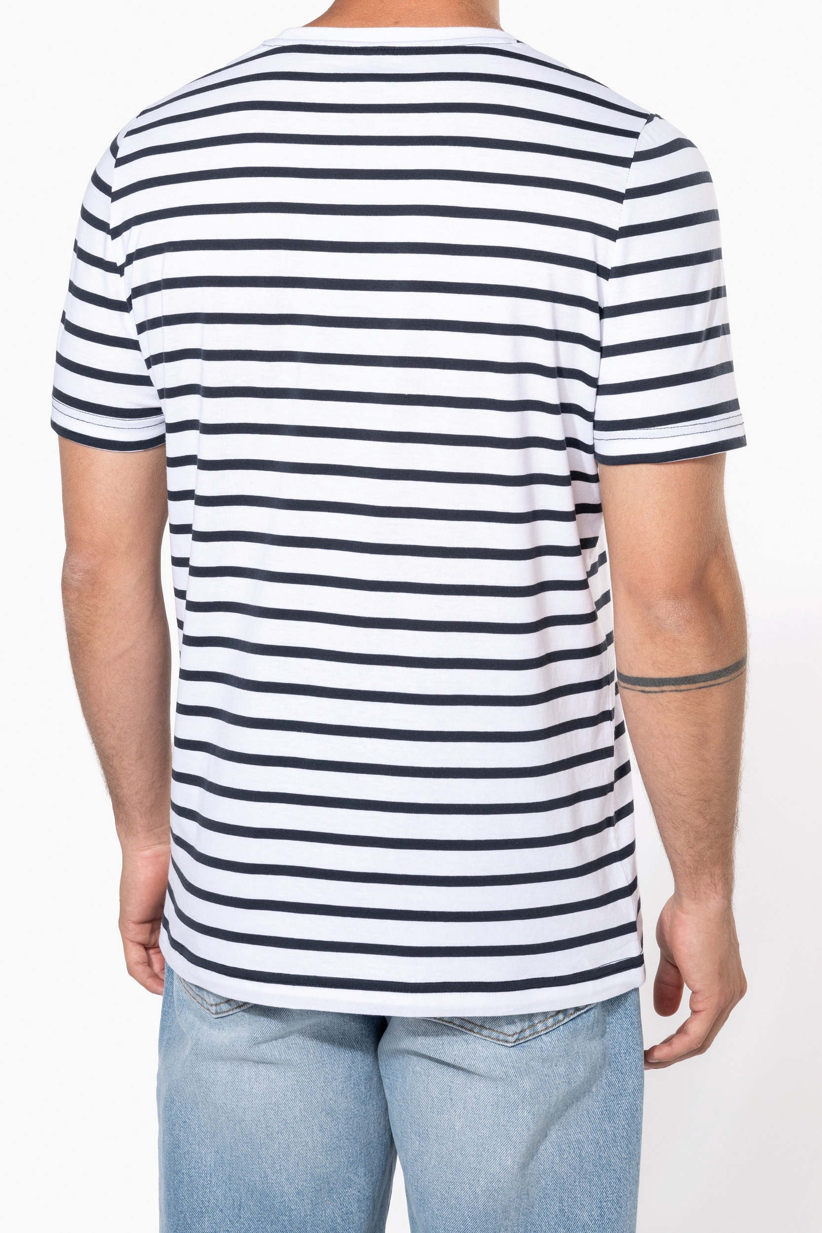 Gestreept T-shirt met zak en korte mouwen
