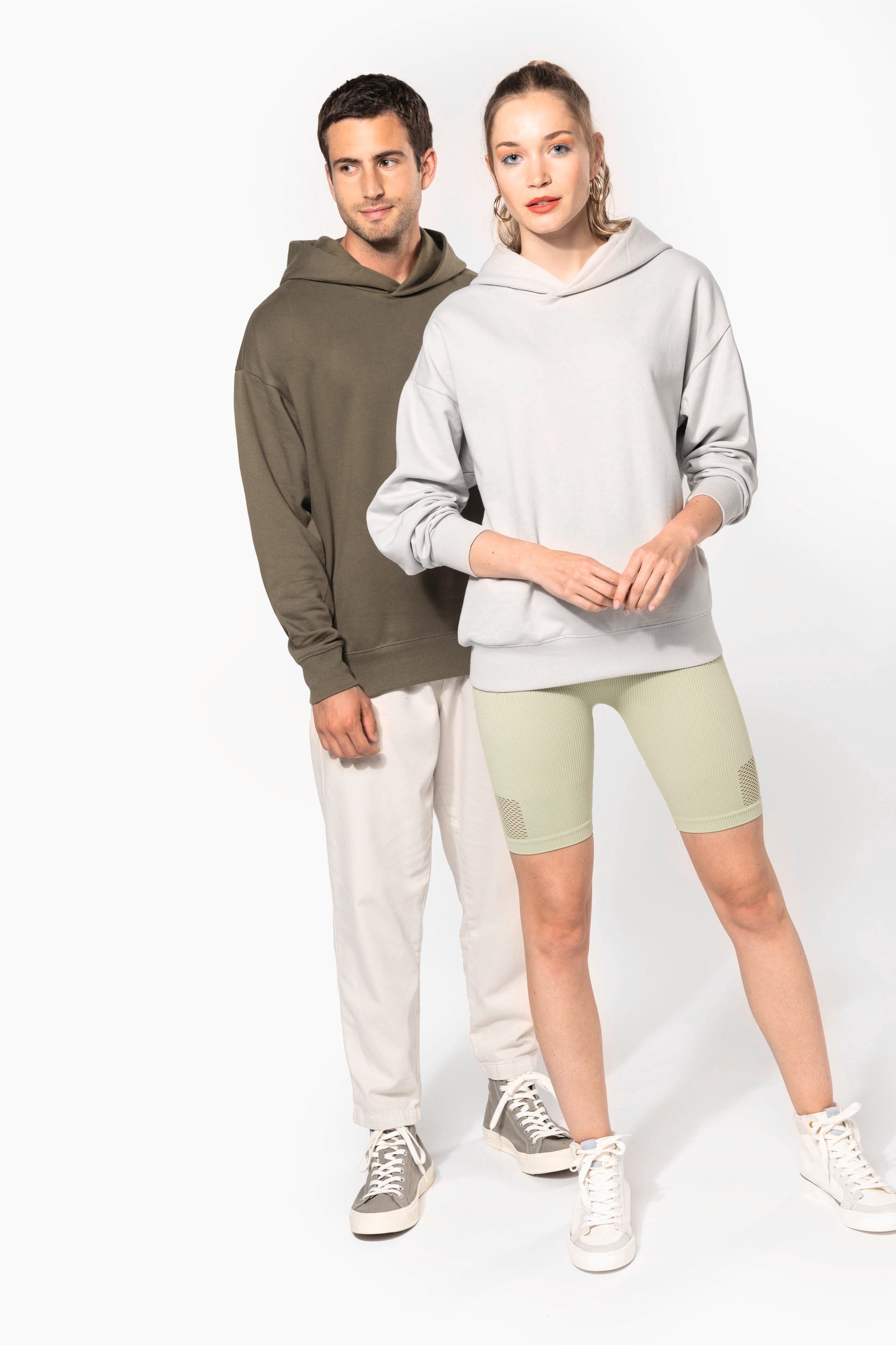 Sweatshirt à capuche molleton oversize unisexe