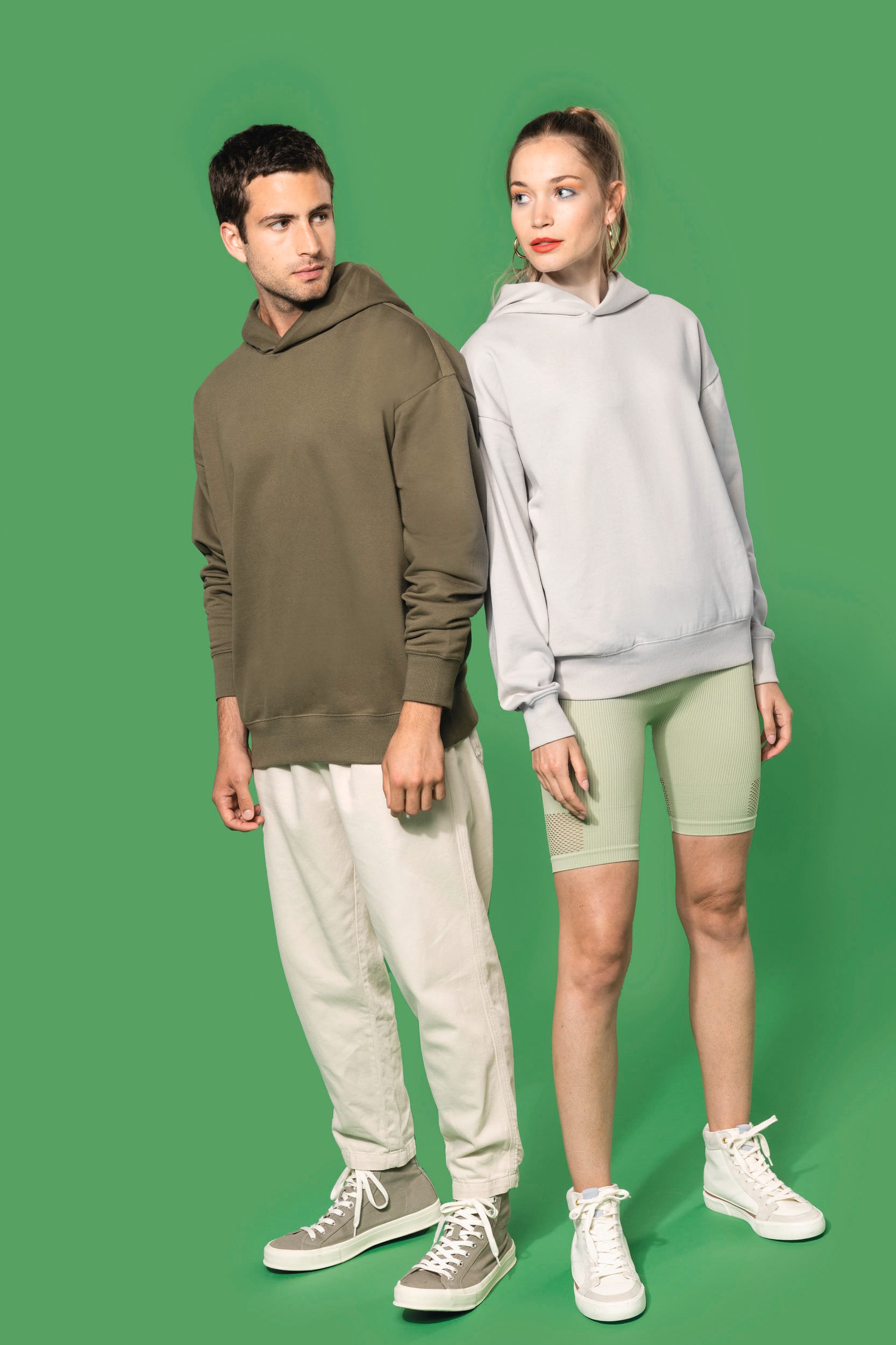 Sweatshirt à capuche molleton oversize unisexe