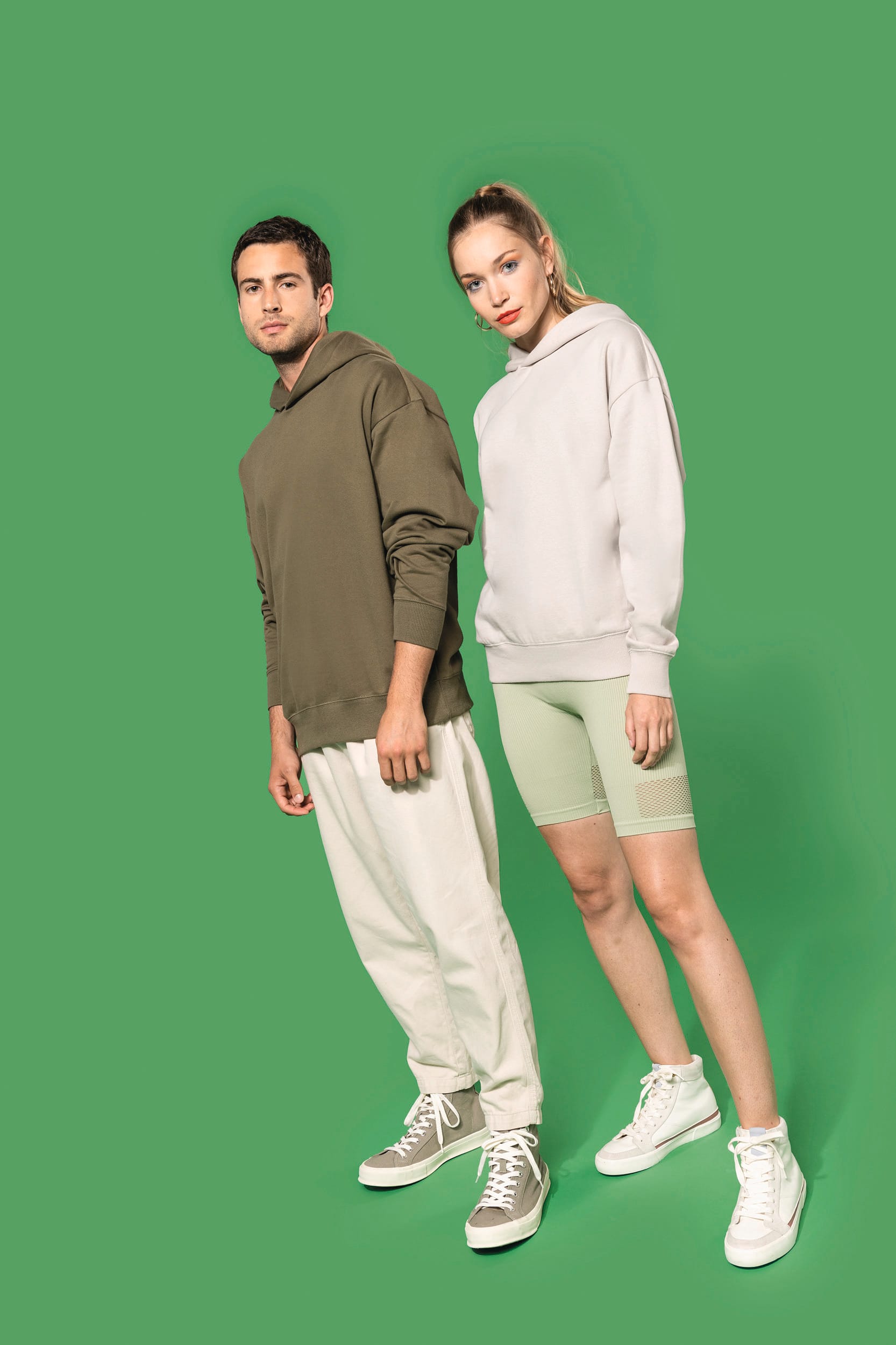 Sweatshirt à capuche molleton oversize unisexe