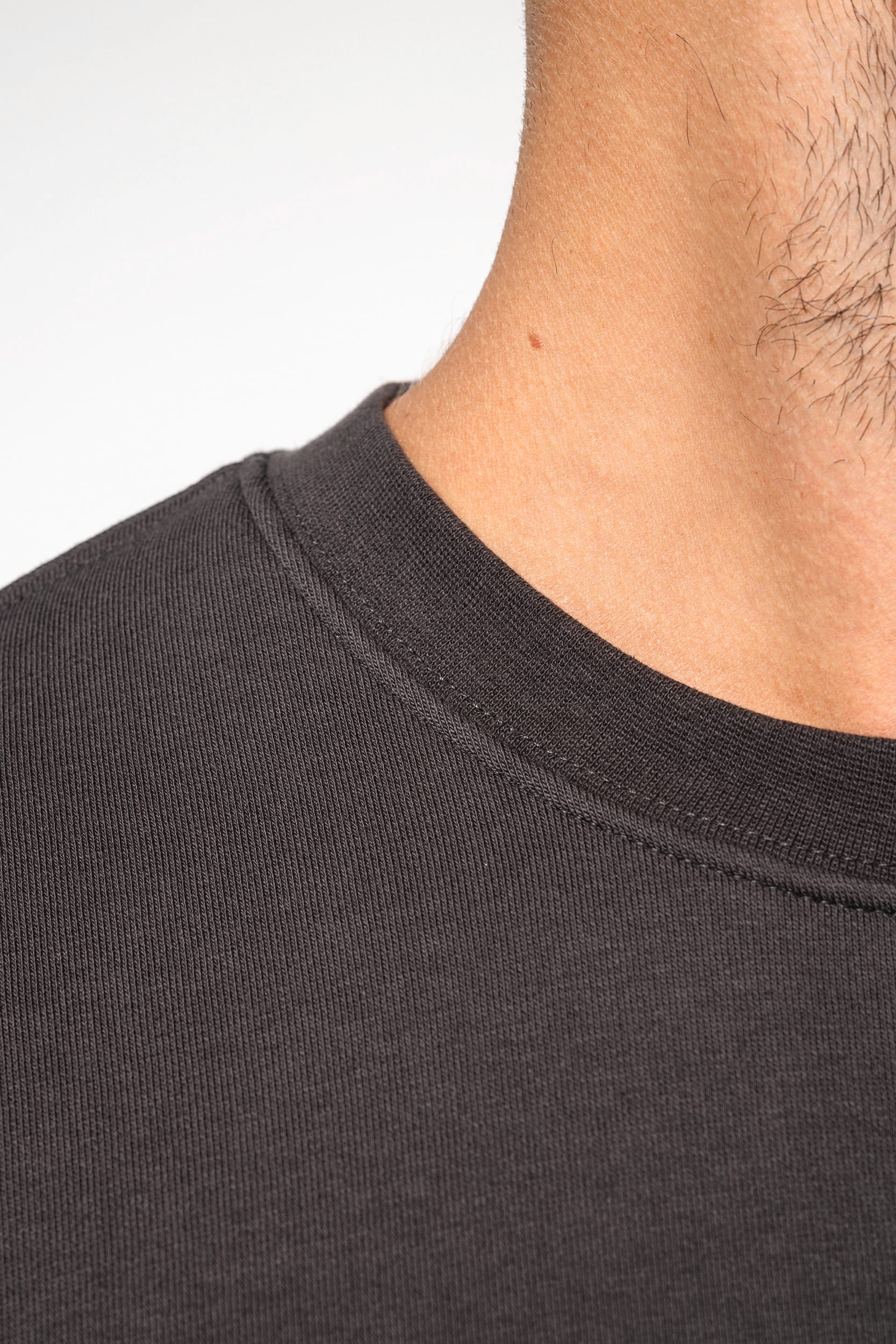 Sweatshirt eco-responsável com decote redondo