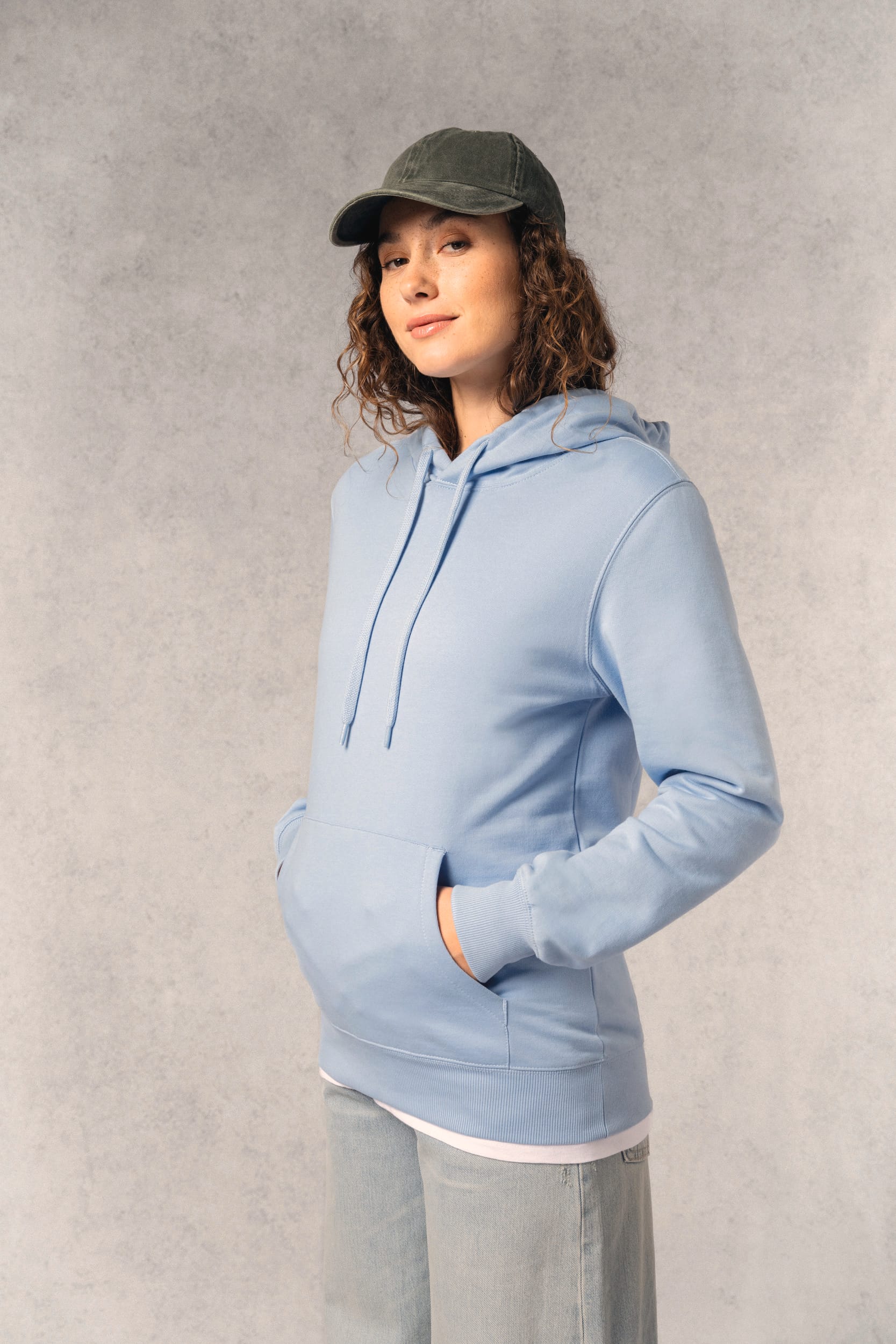 Sweat-shirt recyclé à capuche unisexe - Image 25