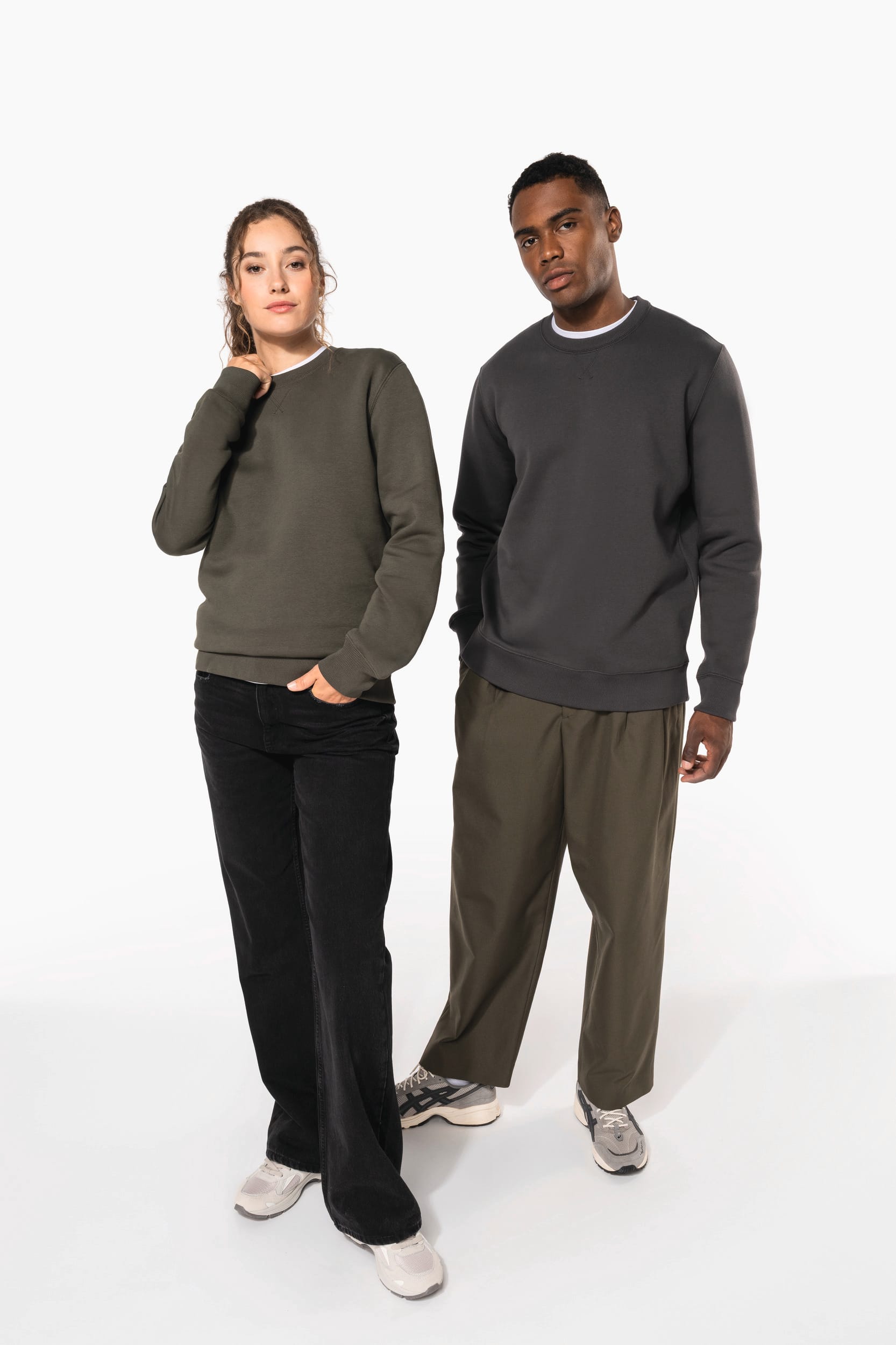 Sweat-shirt col rond unisexe - Image 13