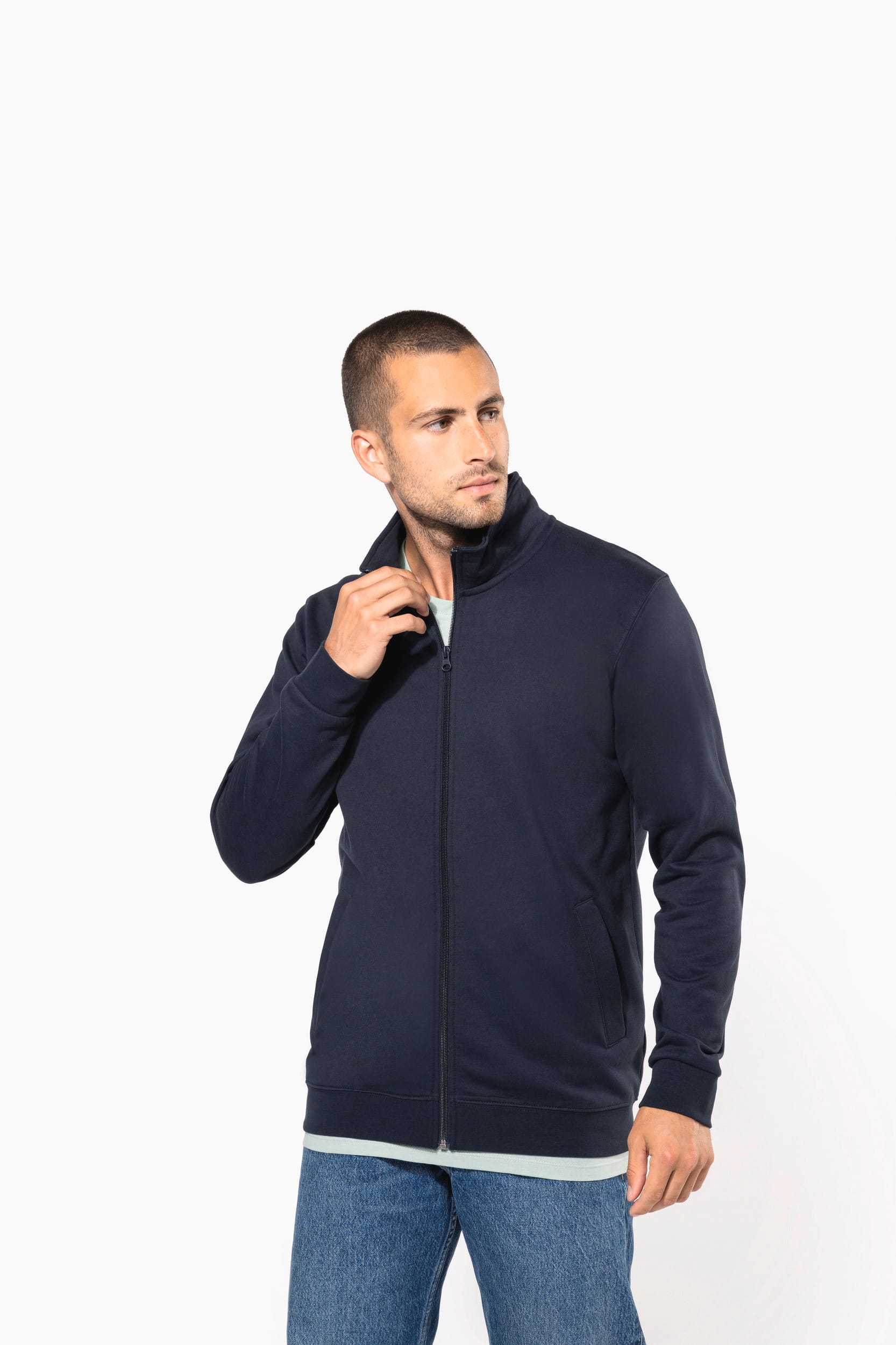 Casaco cardado com fecho