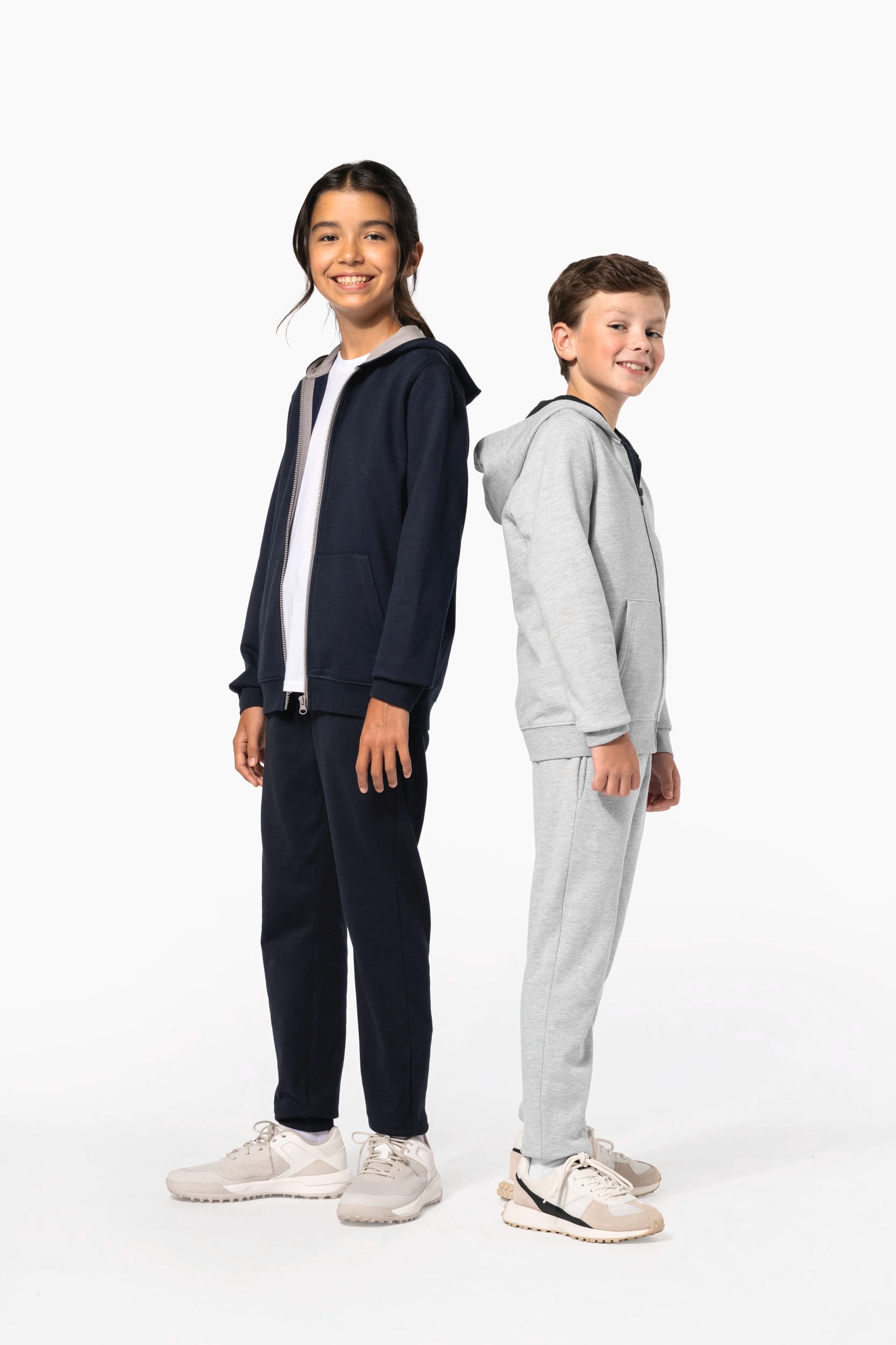 Sweat-shirt zippé capuche enfant
