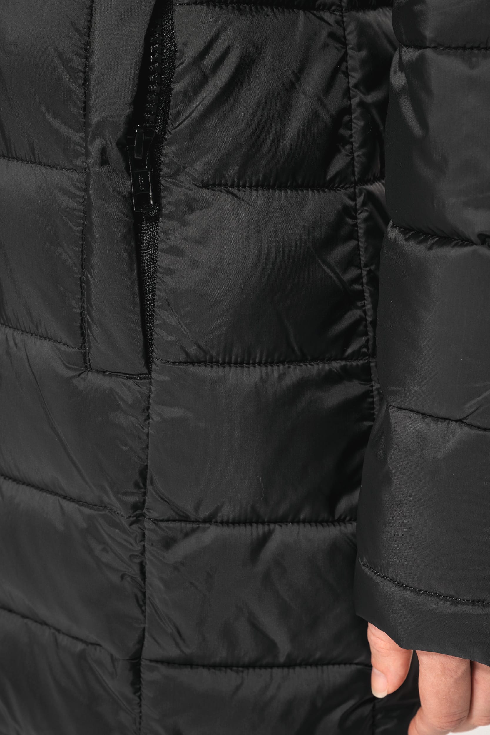 Parka doudoune légère à capuche femme - Image 12