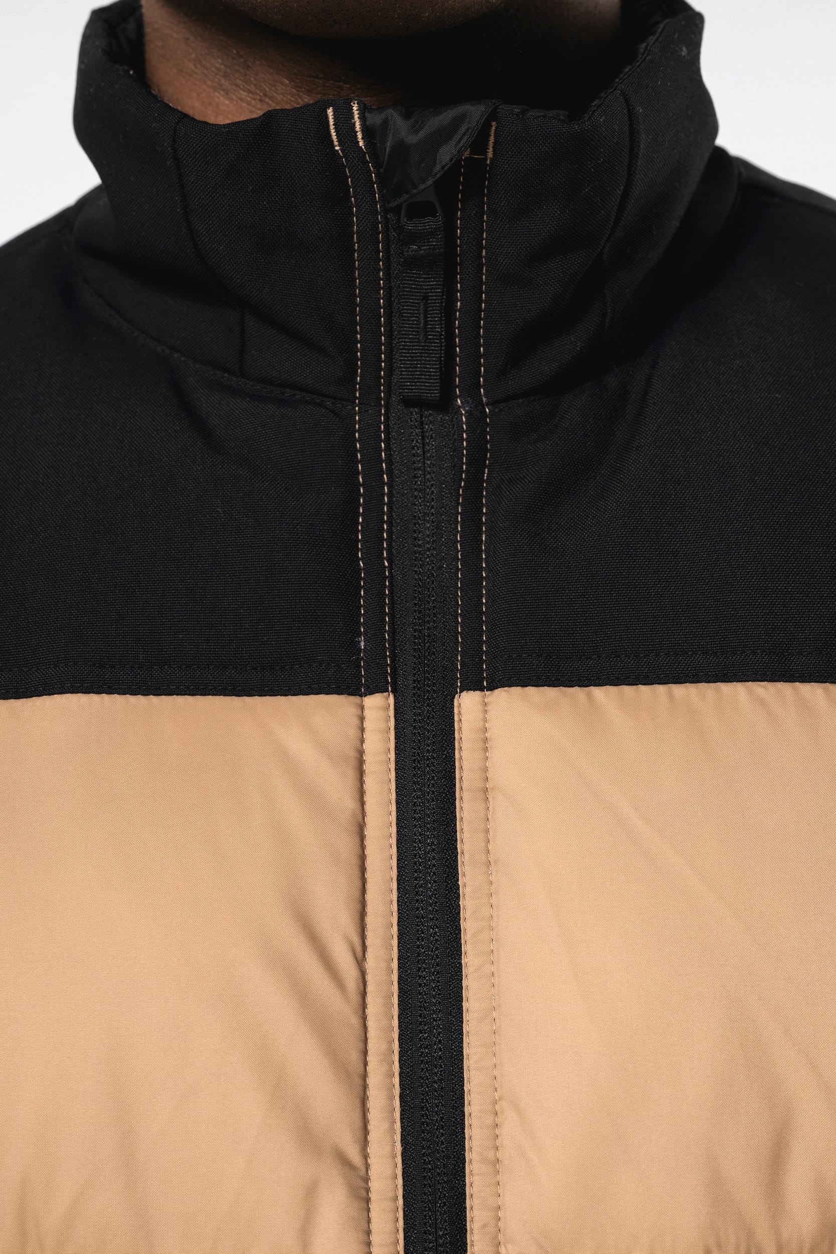 Colete acolchoado bicolor unissexo