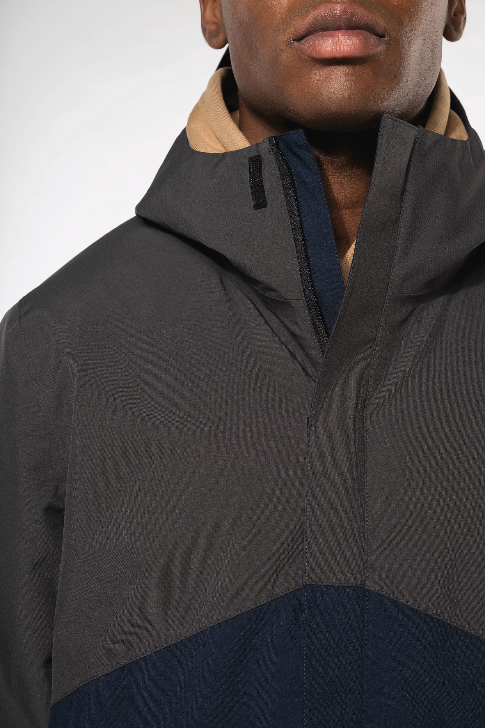 Parka 3-en-1 imperméable à capuche bicolore unisexe - Image 5