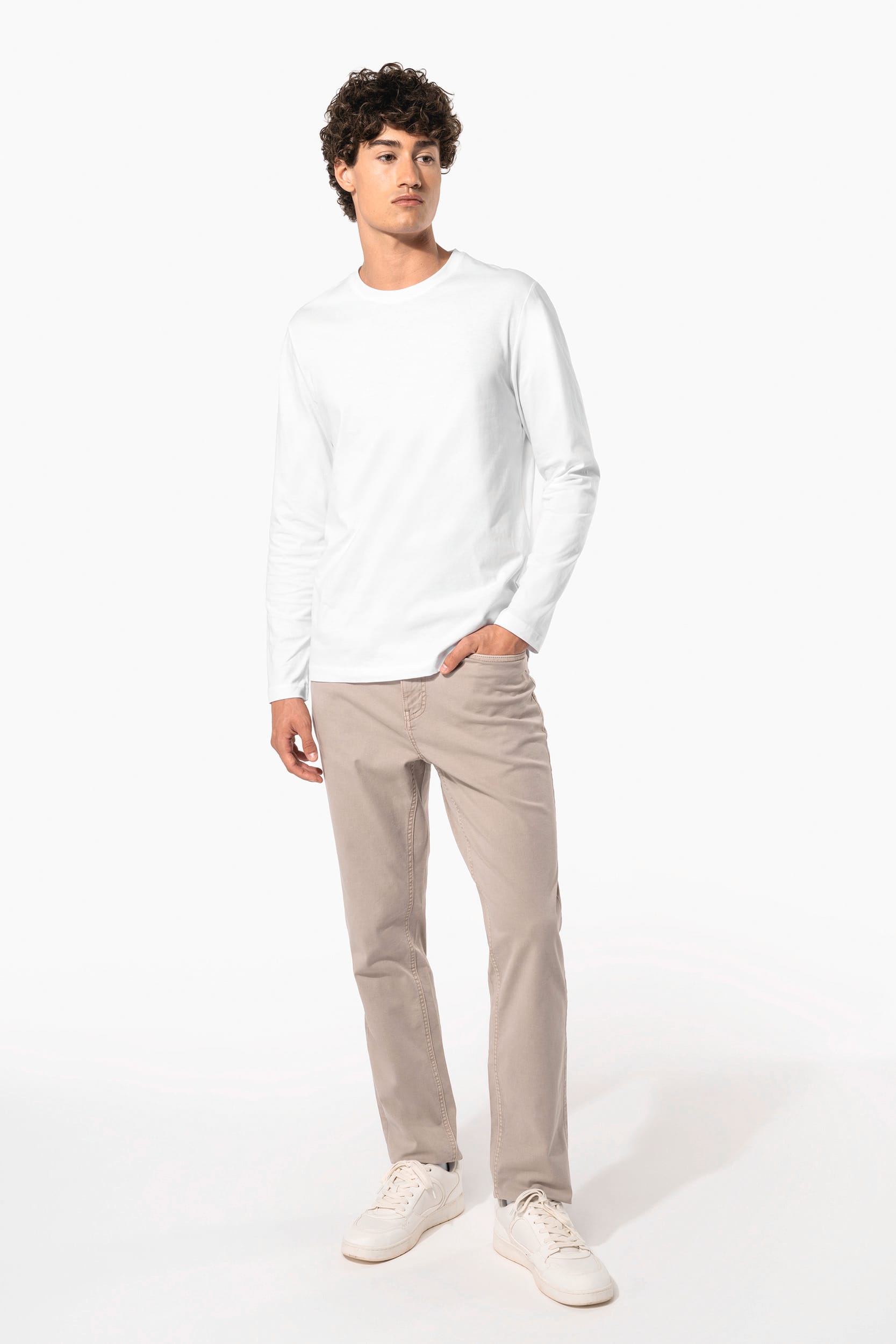 Calças com 5 bolsos de homem