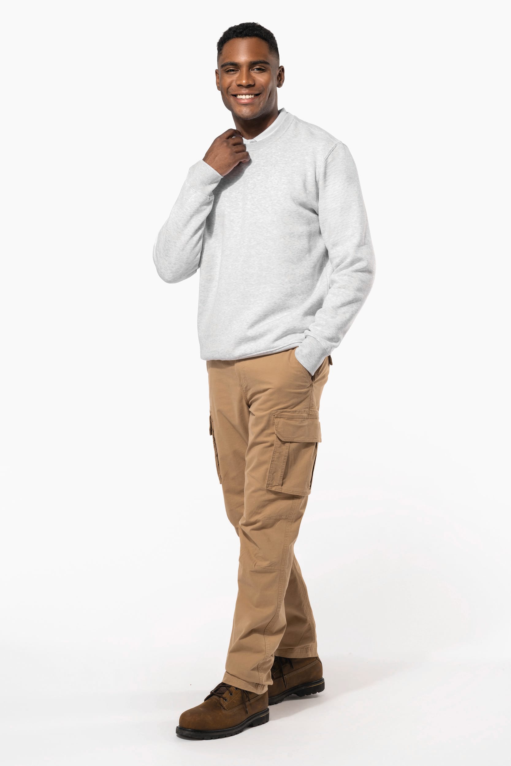 Calças multibolsos de homem