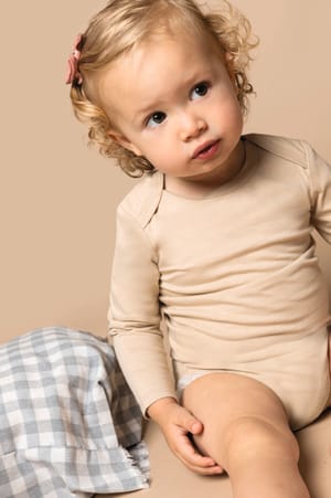 Baby body van biologisch katoen