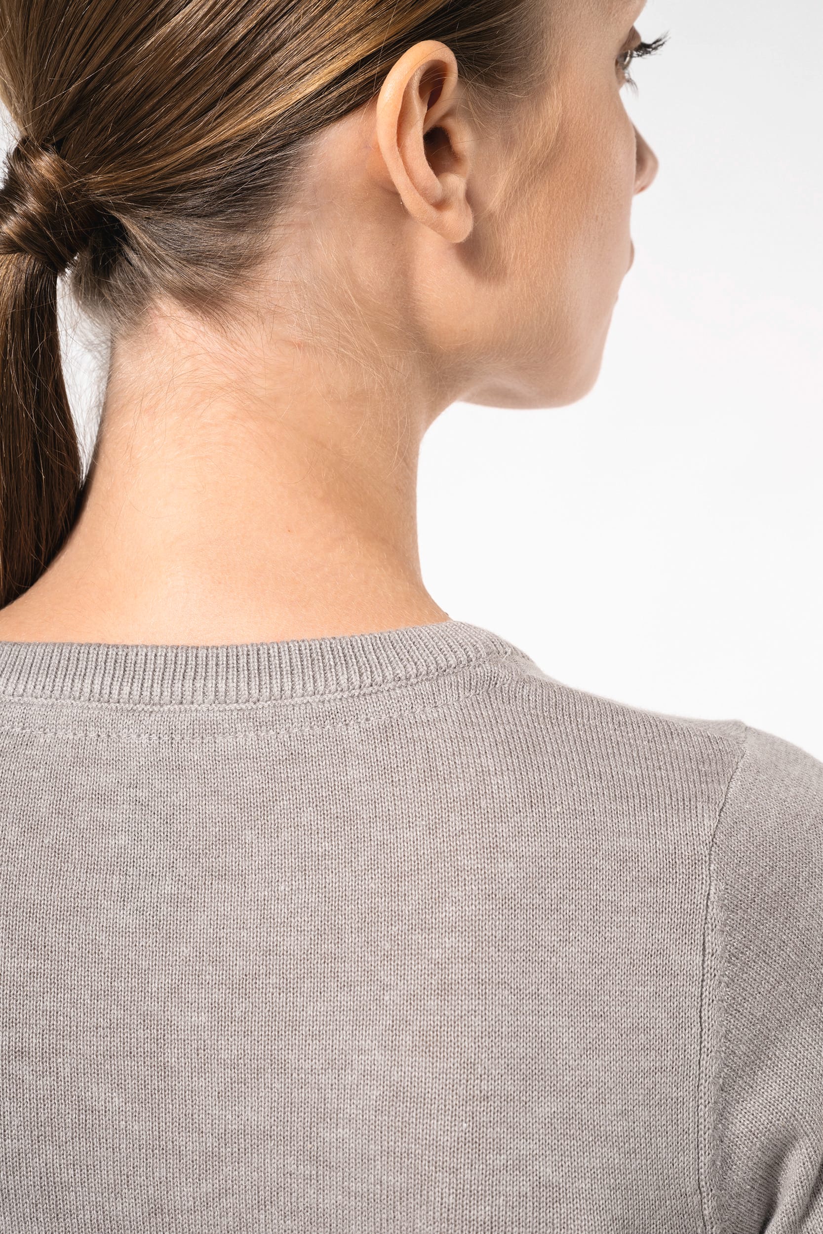 Camisola de senhora decote redondo