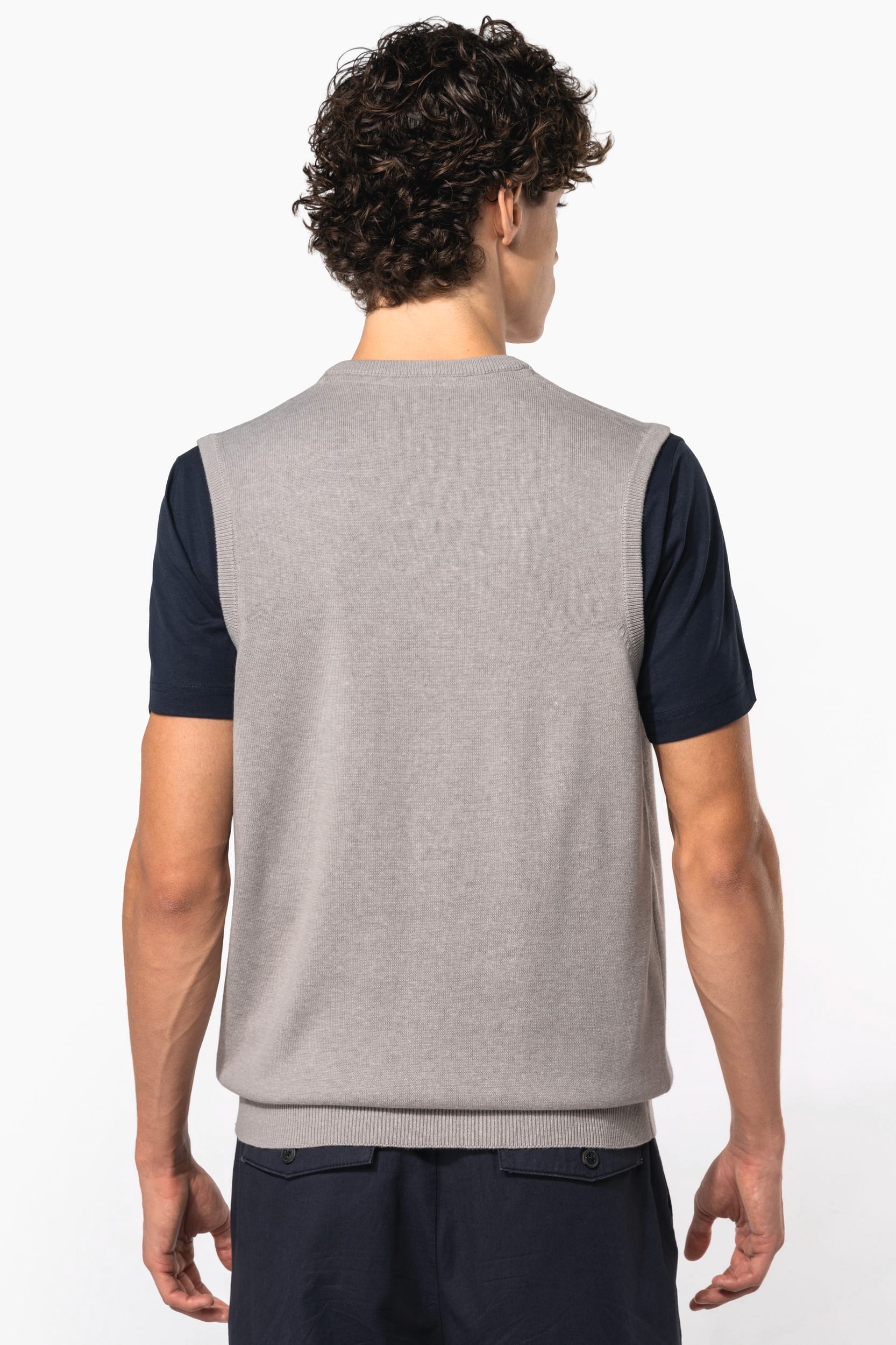 Pull col V sans manches - Image 14