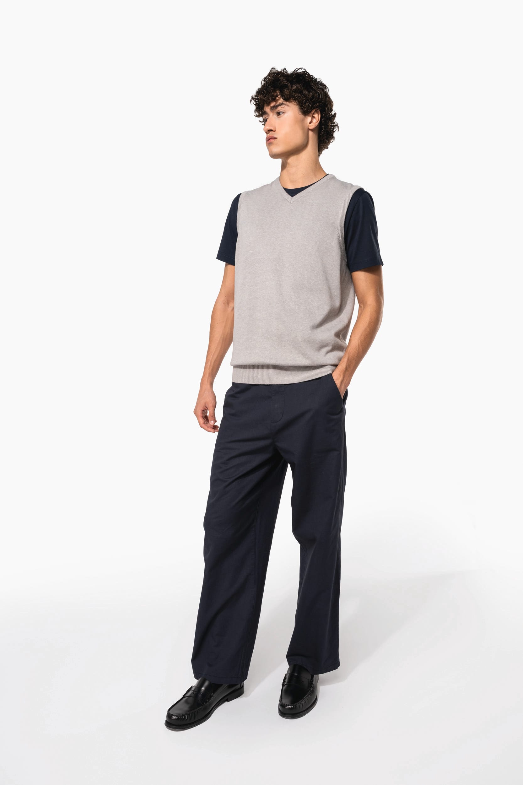 Pull col V sans manches - Image 21