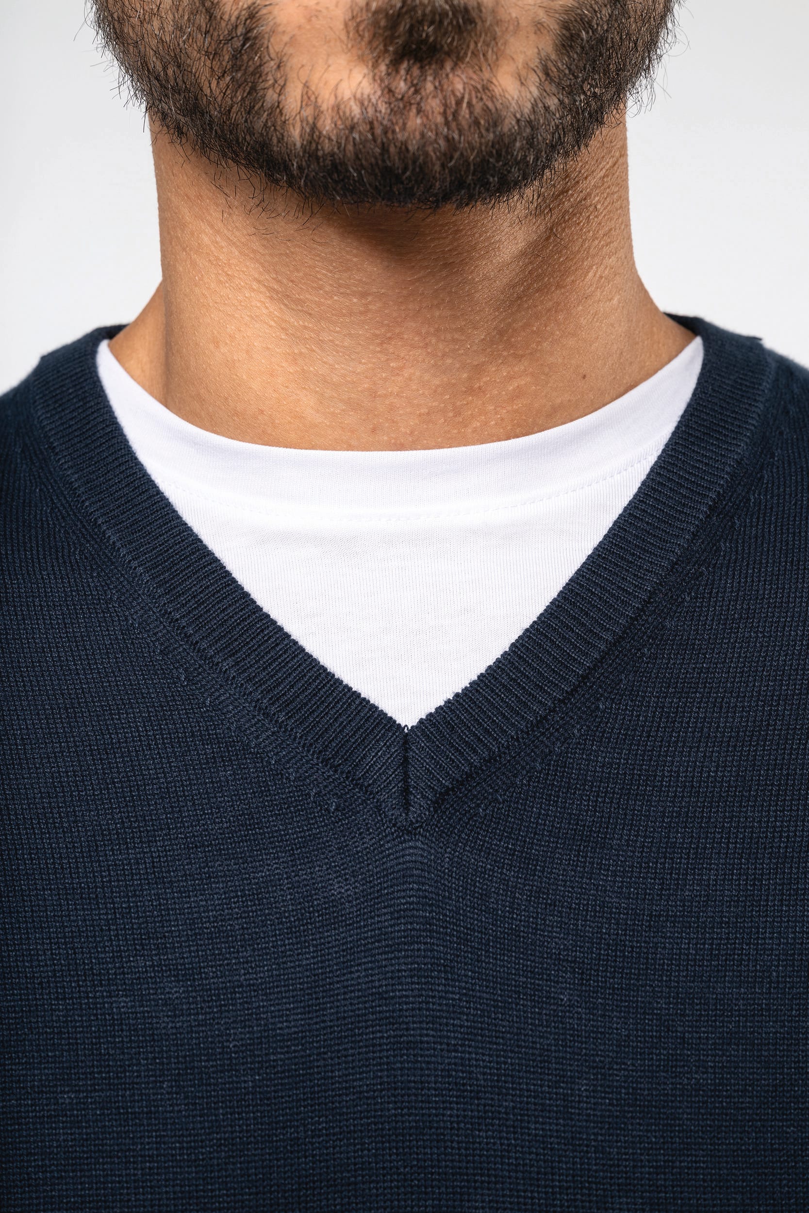 Jersey cuello de pico ecorresponsable hombre