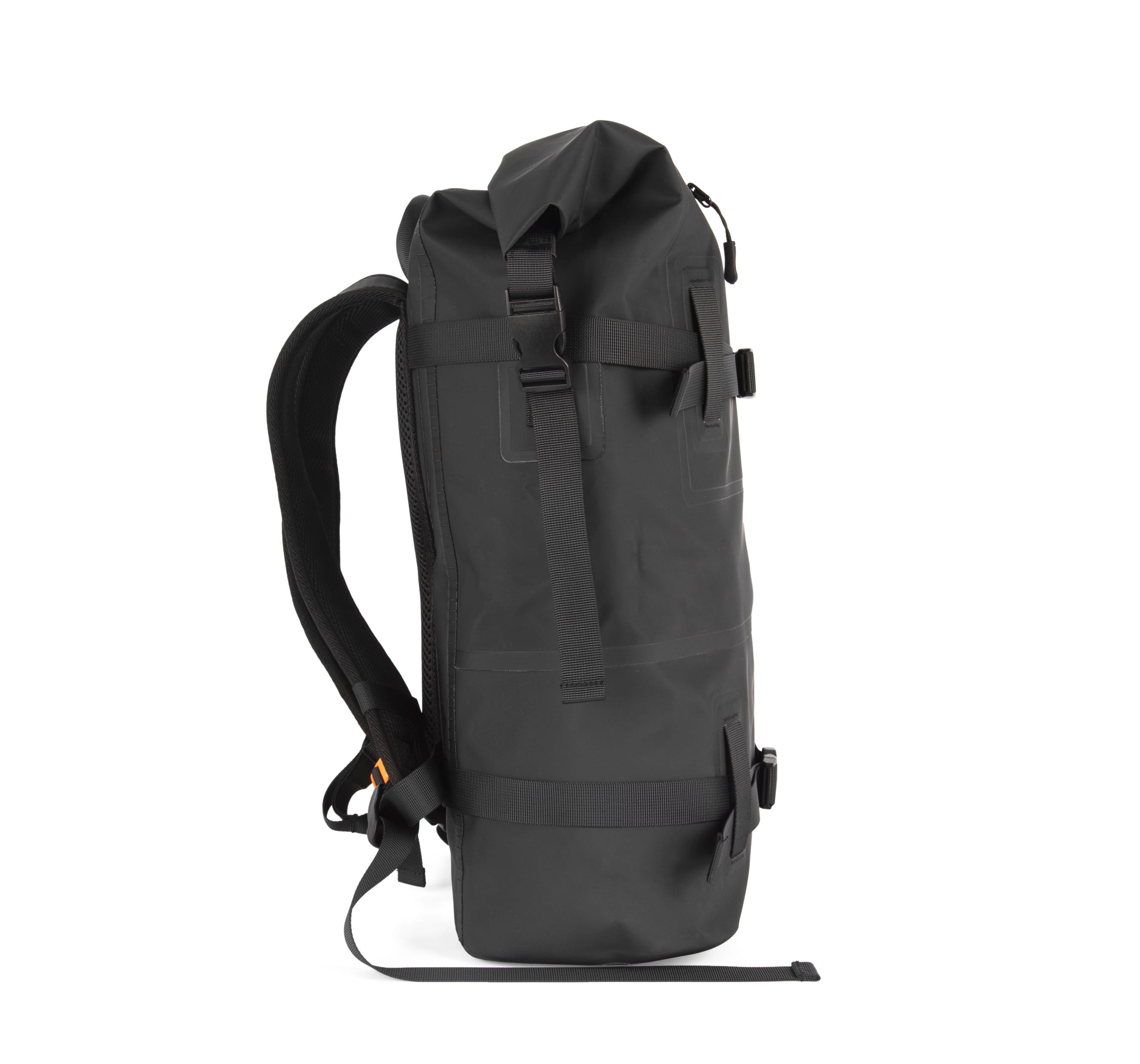 Mochila impermeável com fivelas de compressão