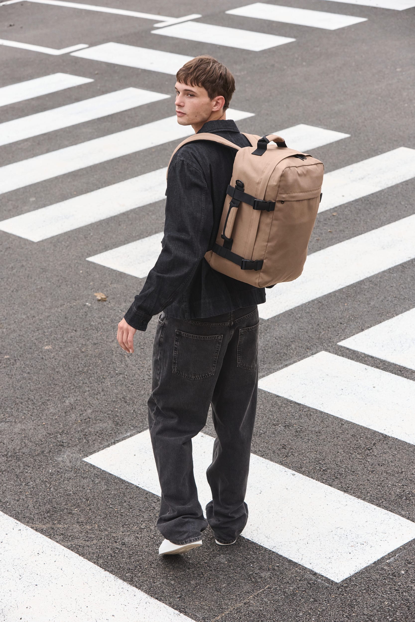 Mochila de viagem multiusos