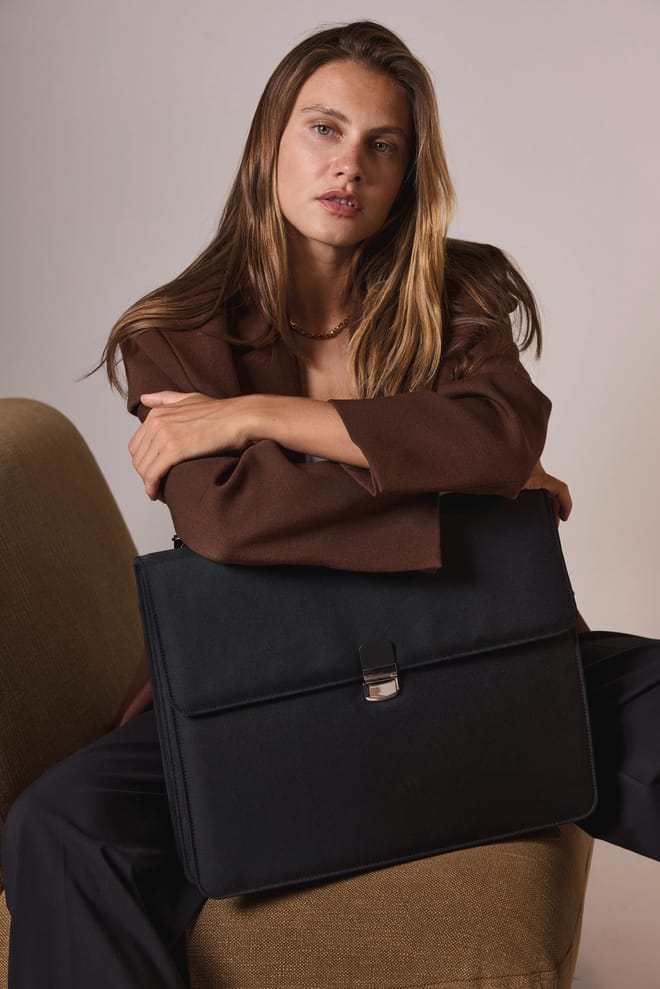 KIALMA by K-loop classic document bag