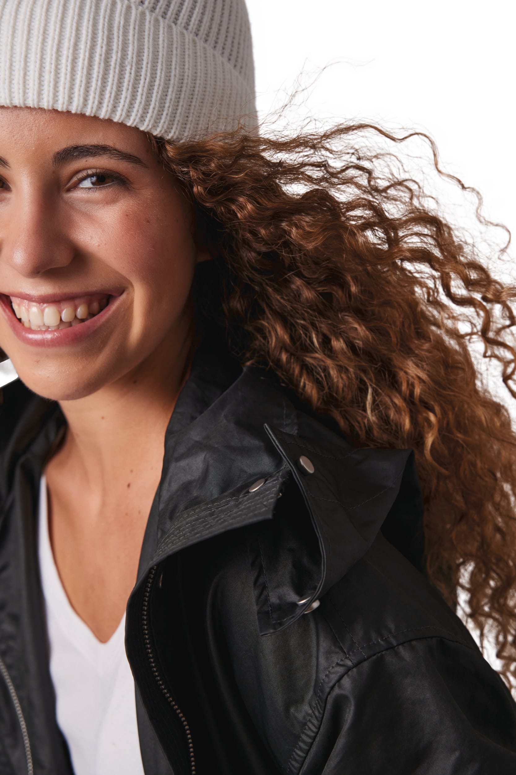 Bonnet côtelé avec revers - Image 8