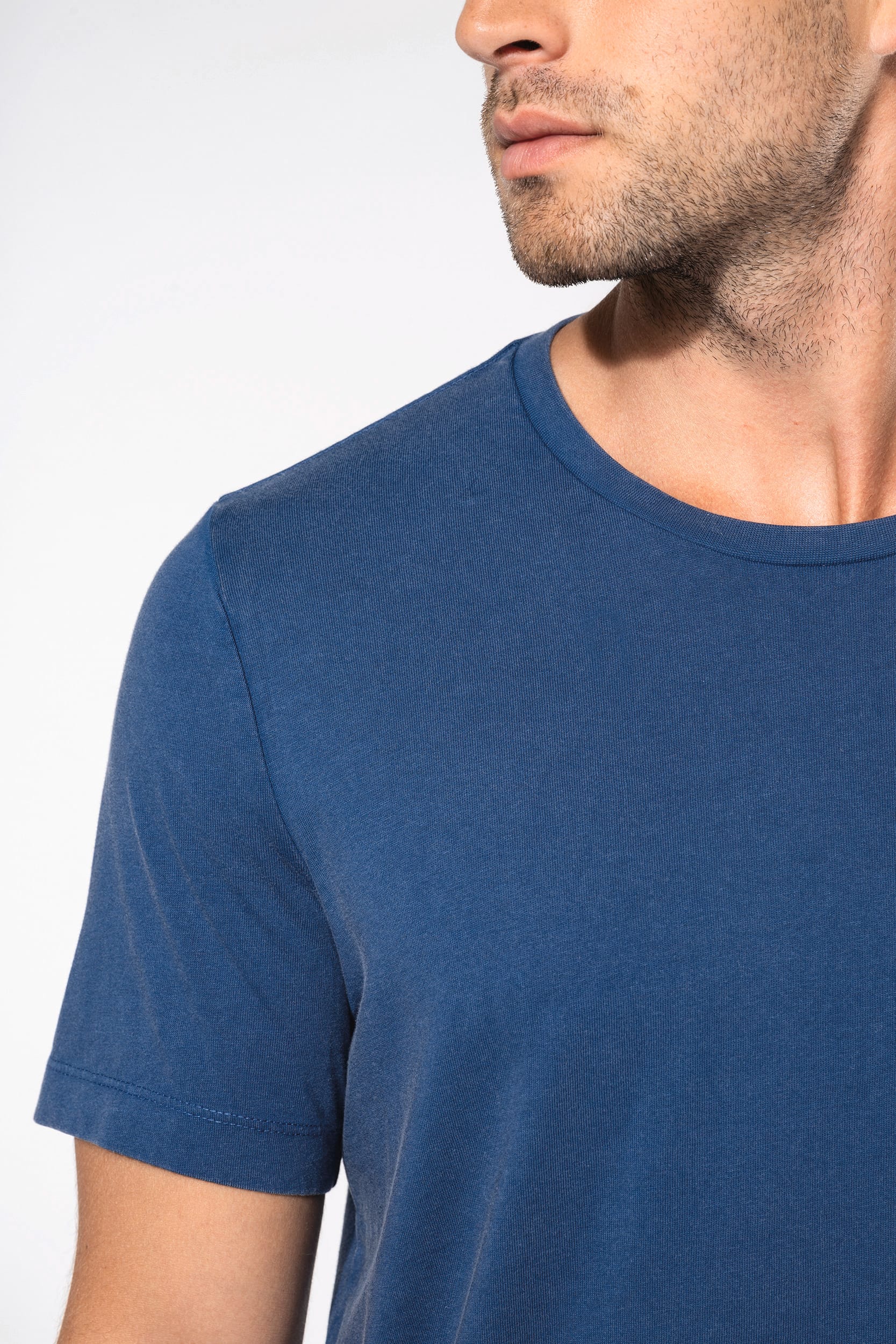 T-shirt de homem de manga curta