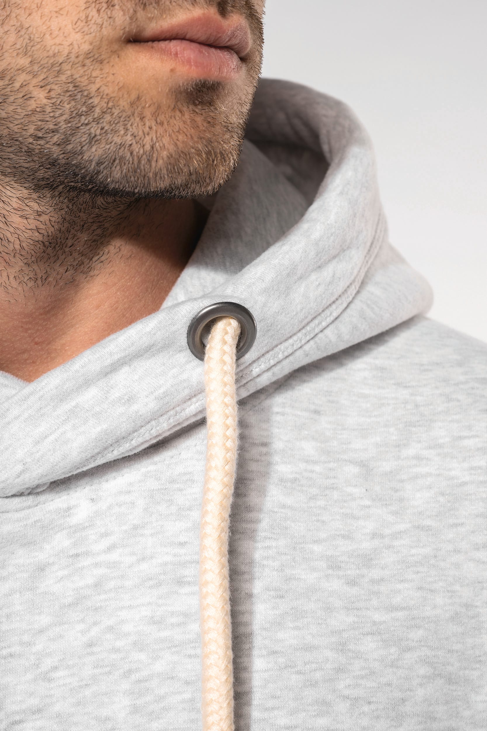 Sweatshirt com capuz