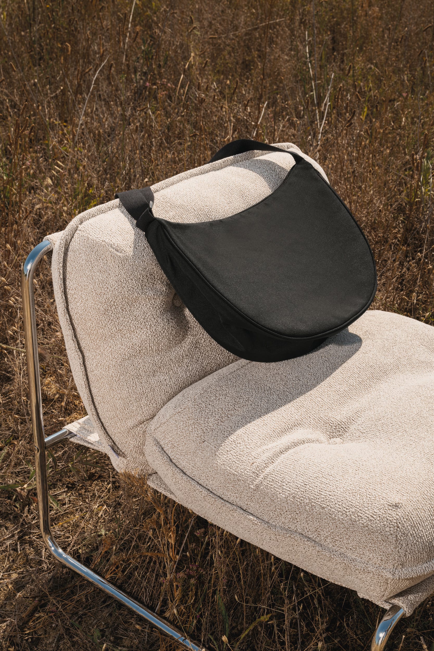 Sac bandoulière demi-lune écoresponsable