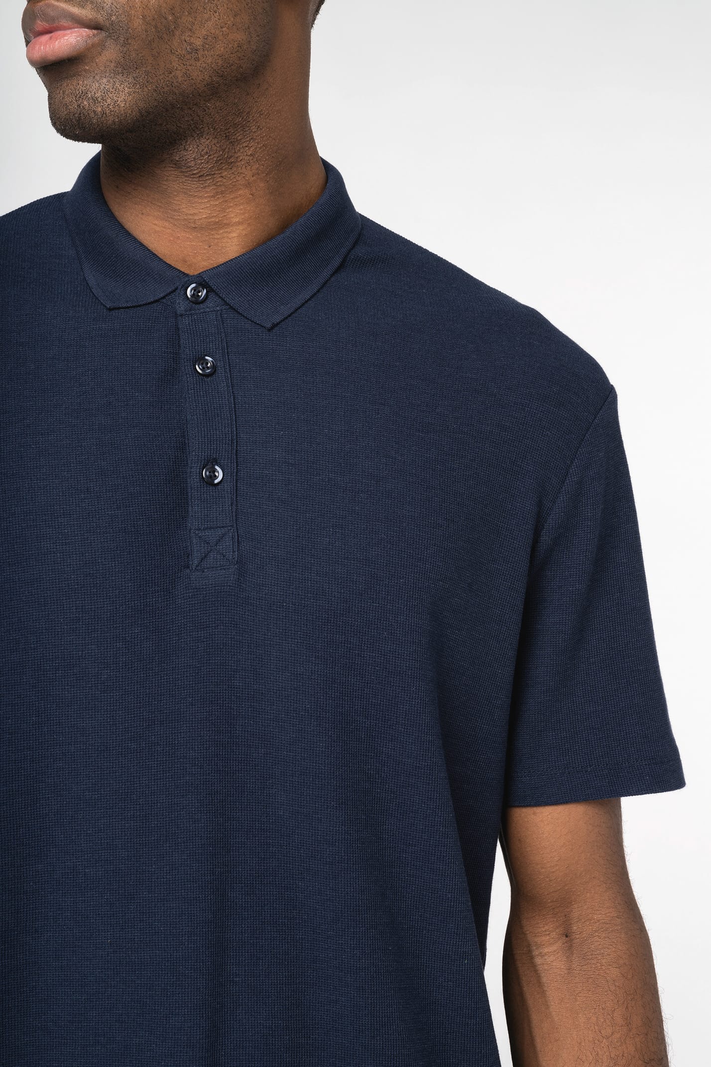 Polo porté par un homme