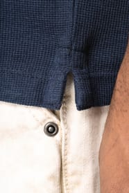 Polo porté par un homme