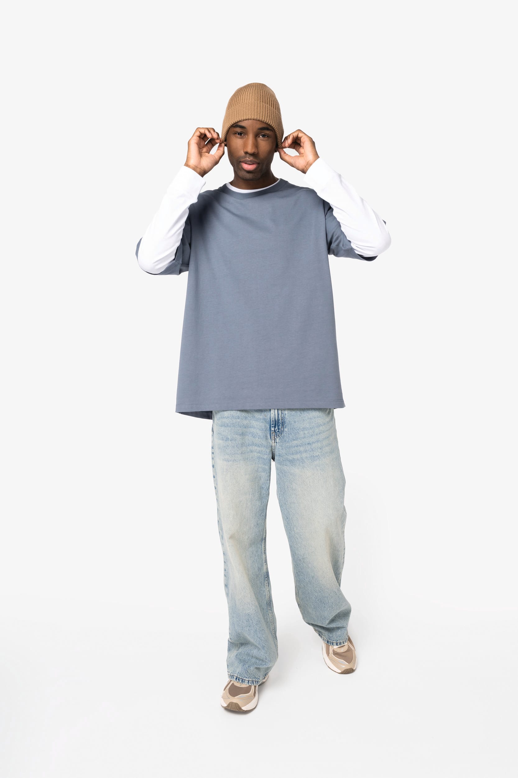 T-shirt mangas descaídas de homem