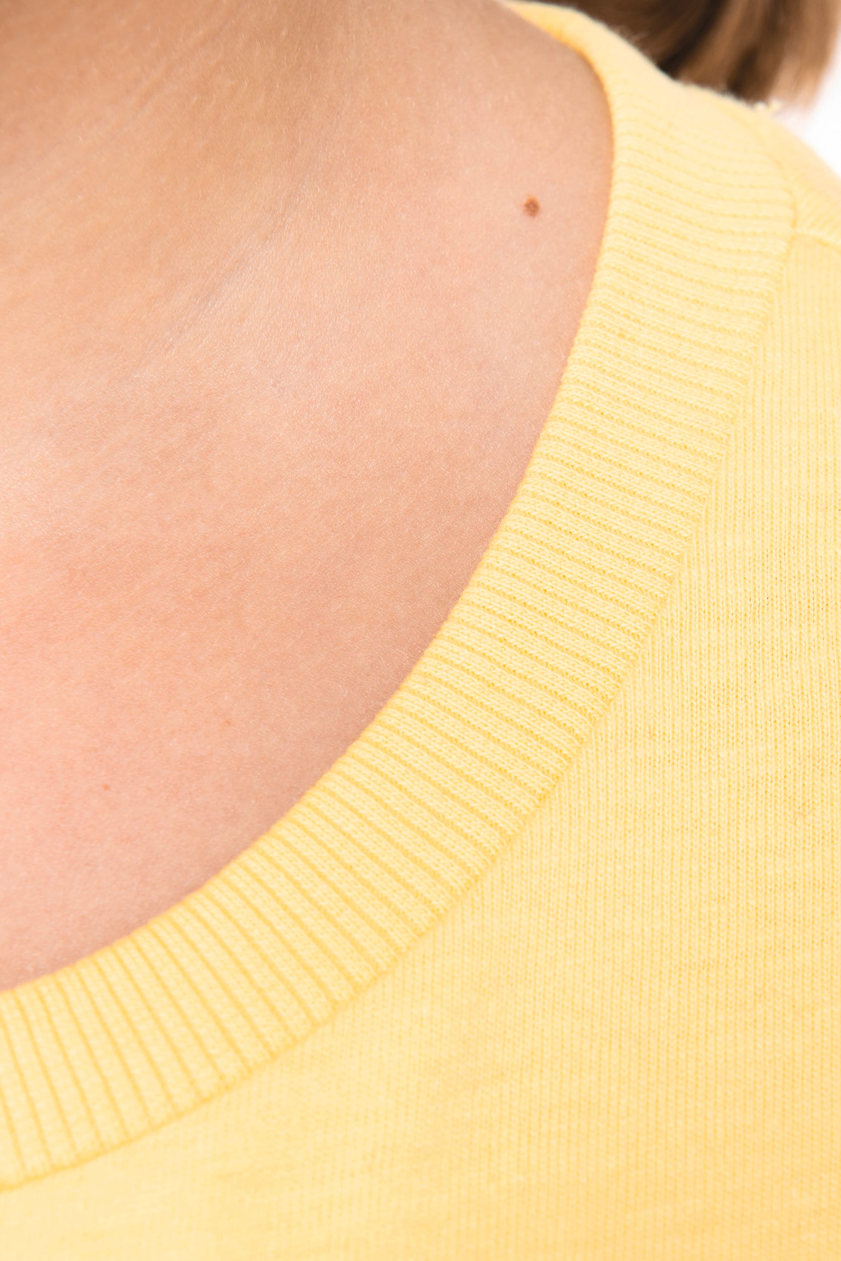 T-shirt mangas descaídas de criança