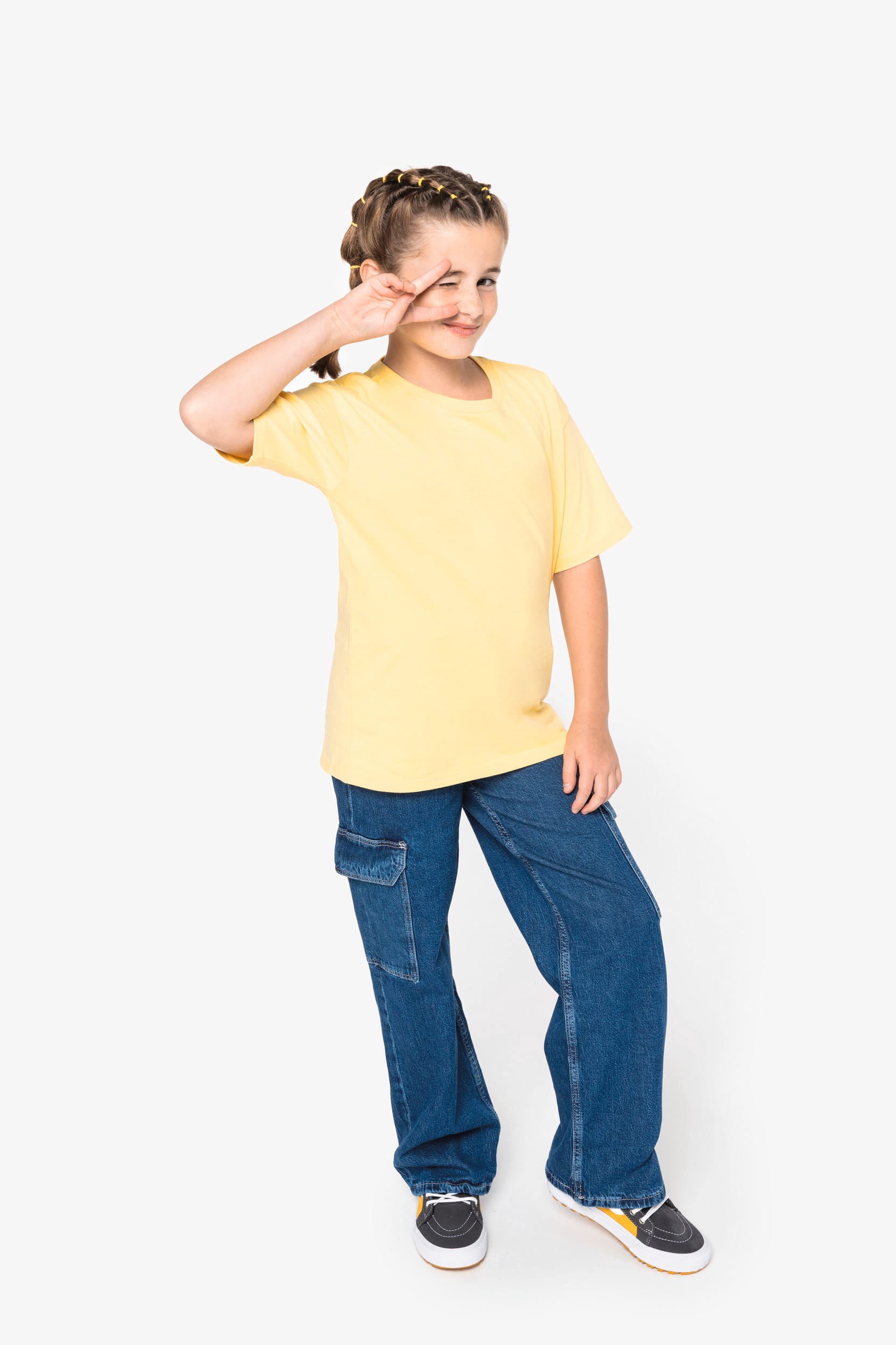 T-shirt mangas descaídas de criança