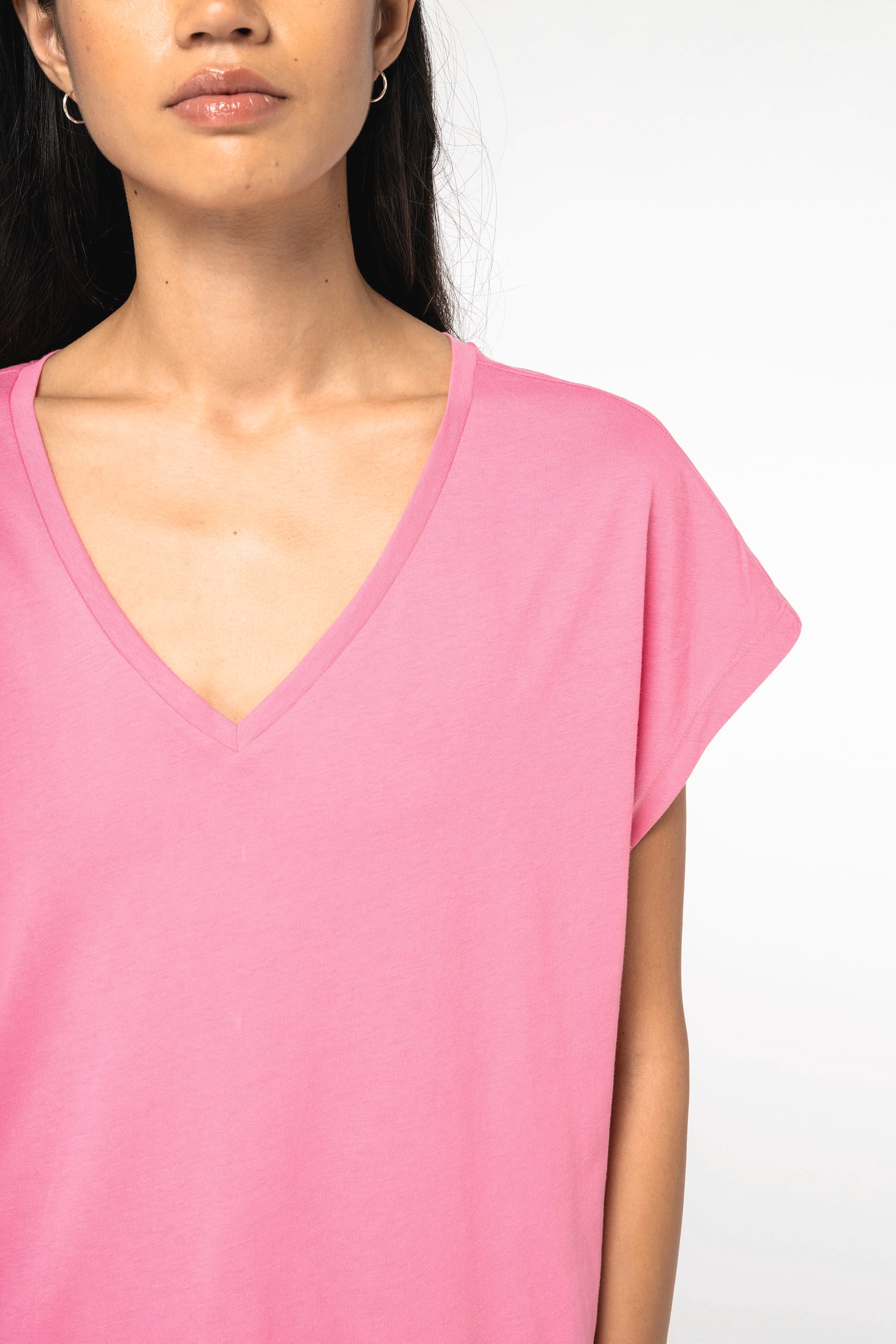 T-shirt écoresponsable loose à col V femme - Image 5