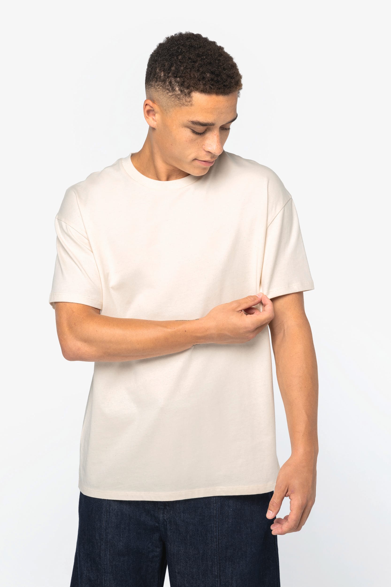Camiseta ecorresponsable de hombros caídos unisex