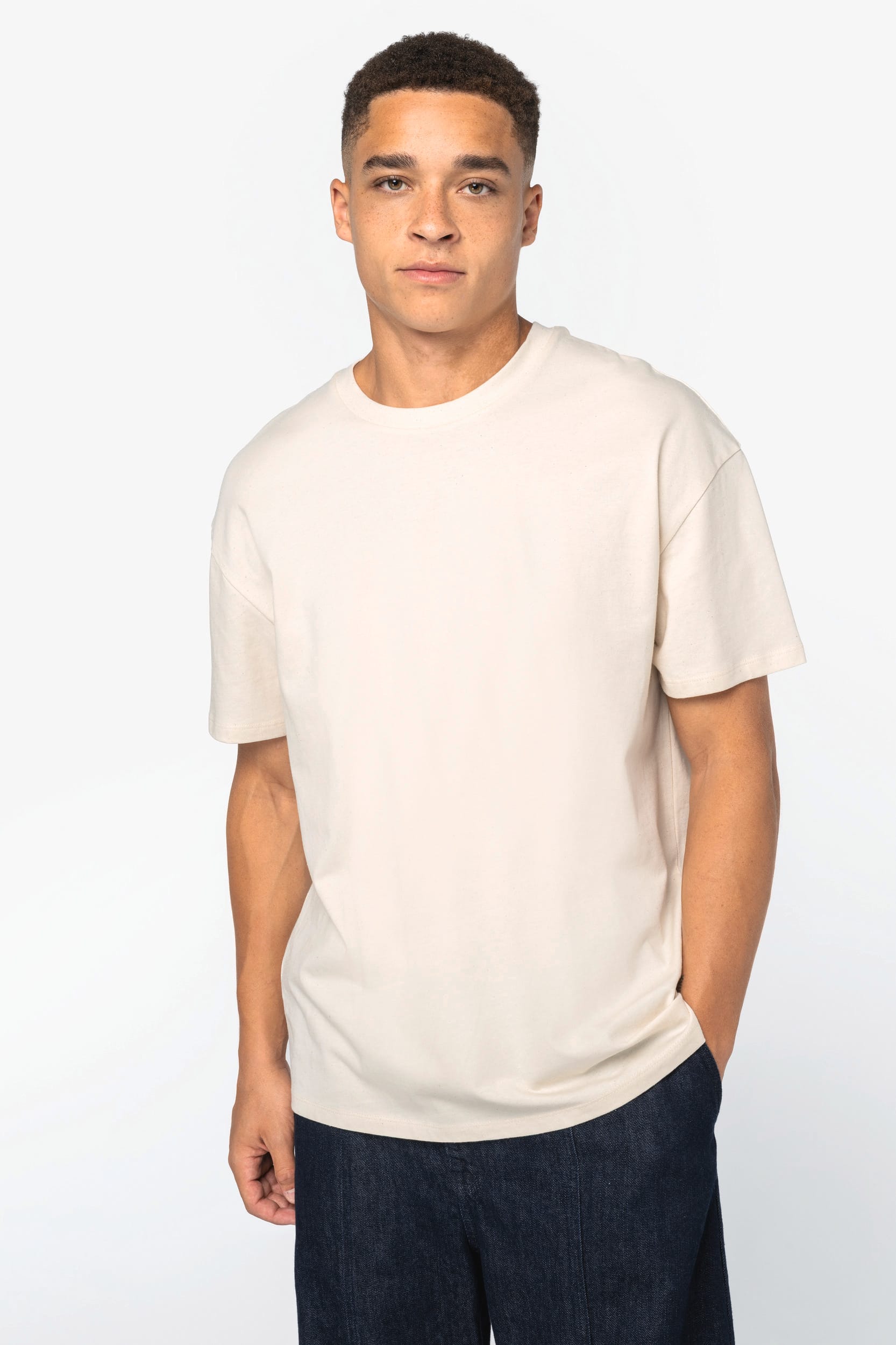 Camiseta ecorresponsable de hombros caídos unisex