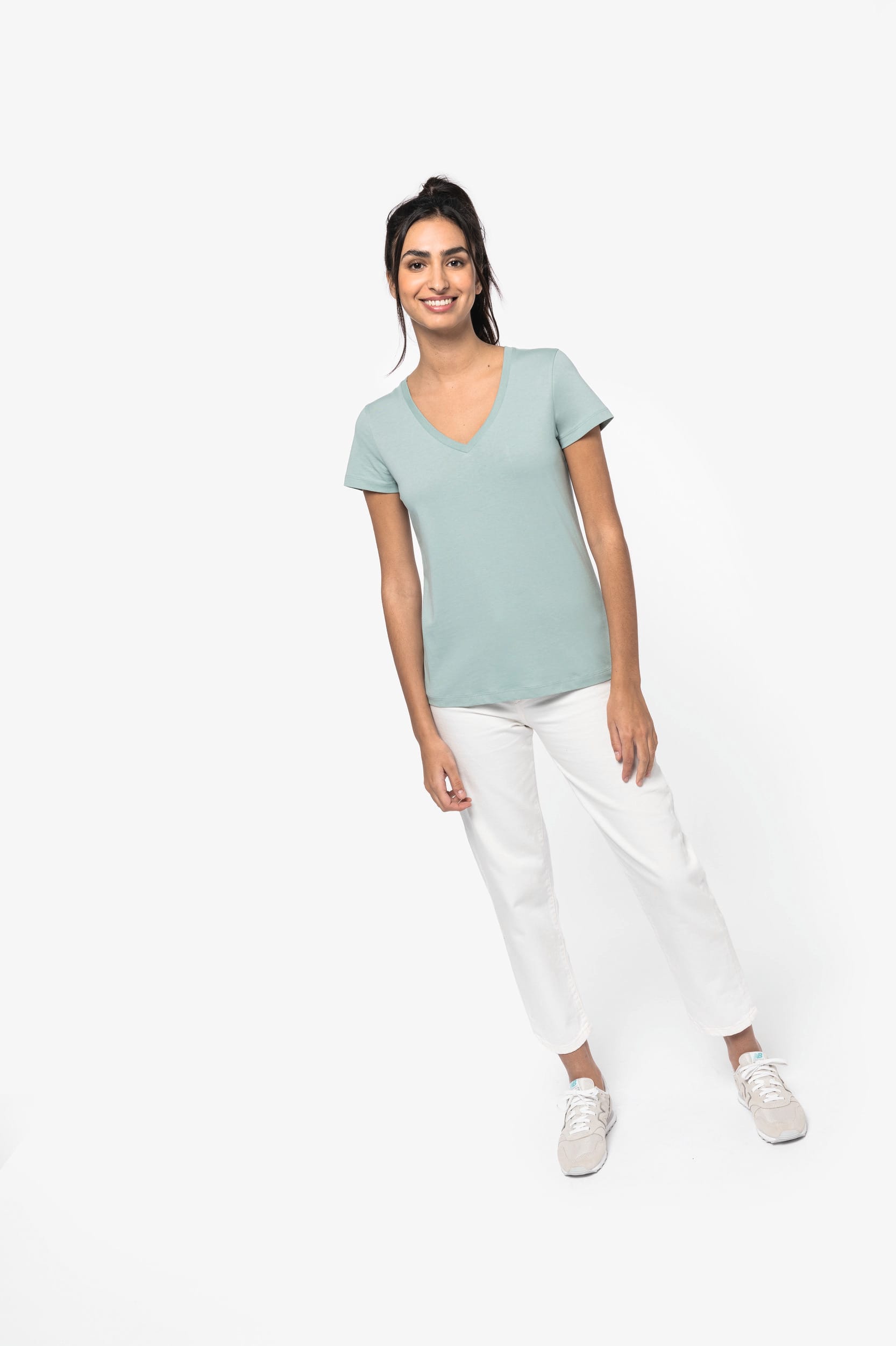 T-shirt écoresponsable col V femme - Image 2