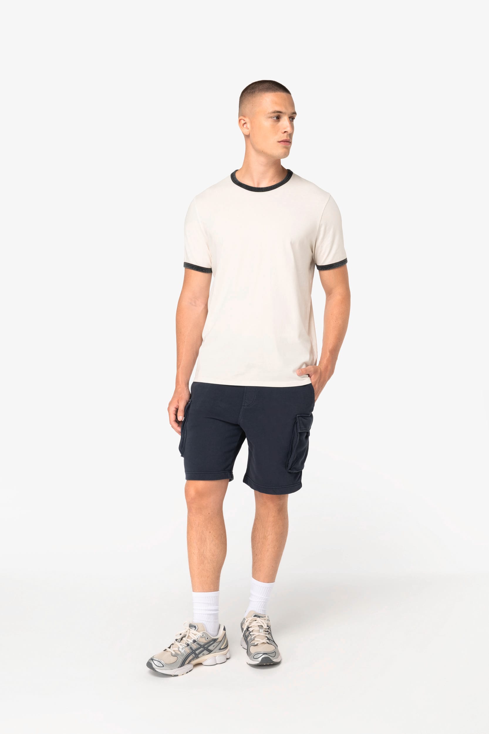 T-shirt ringer écoresponsable à bords contrastés effet délavé homme - Image 2