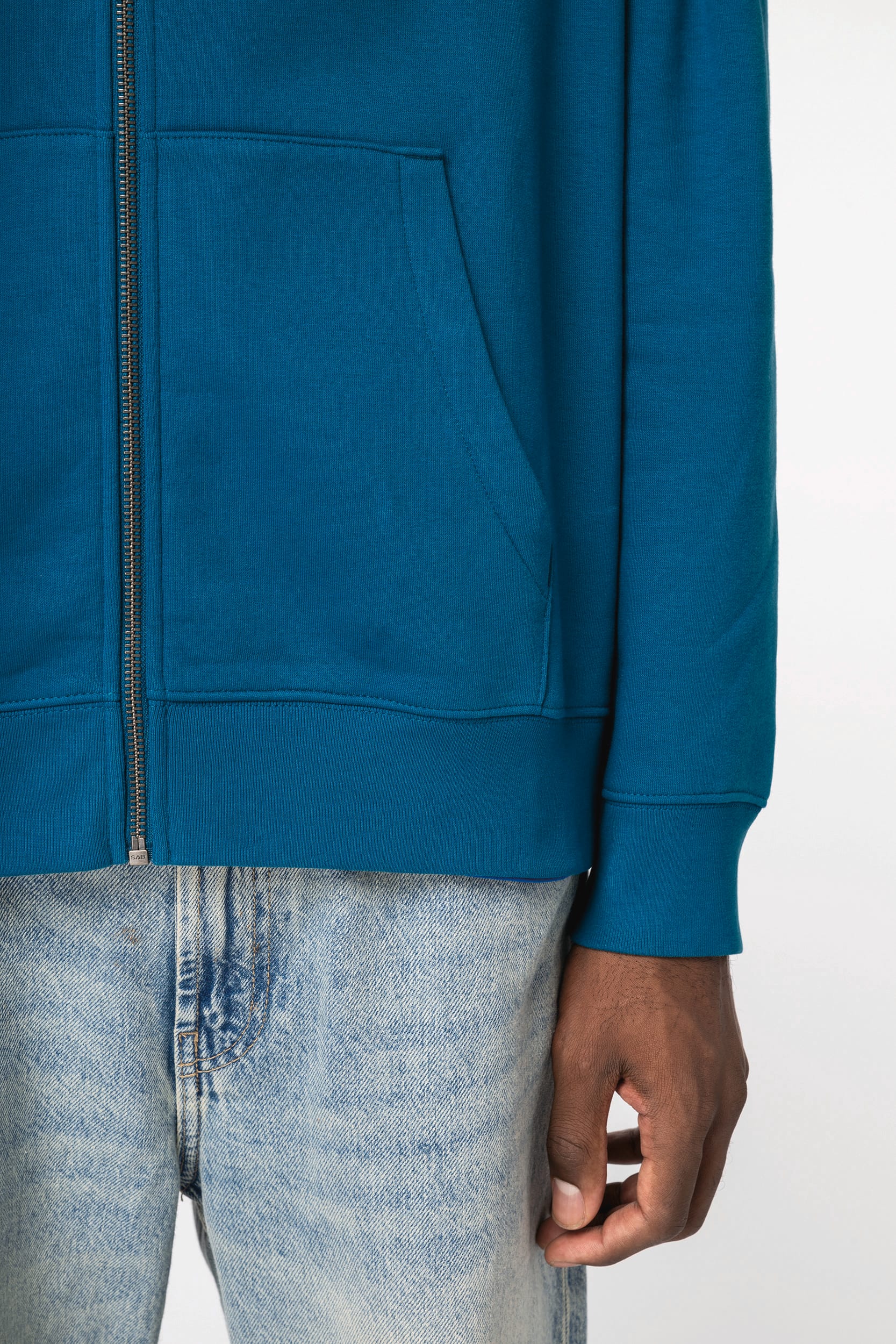 Sweat-shirt écoresponsable zippé à capuche unisexe - Image 9