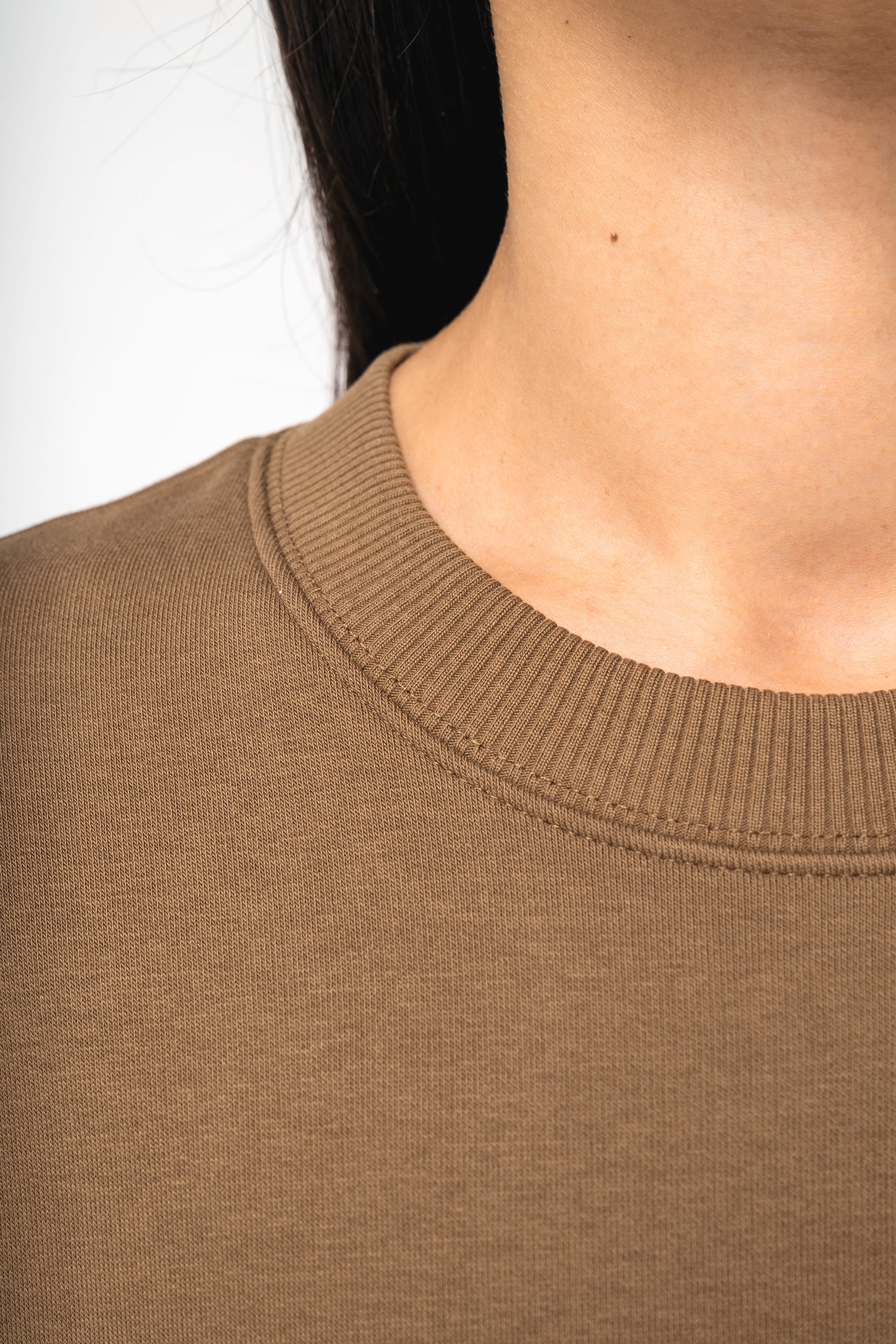 Sweat-shirt écoresponsable à col rond oversize unisexe - Image 8